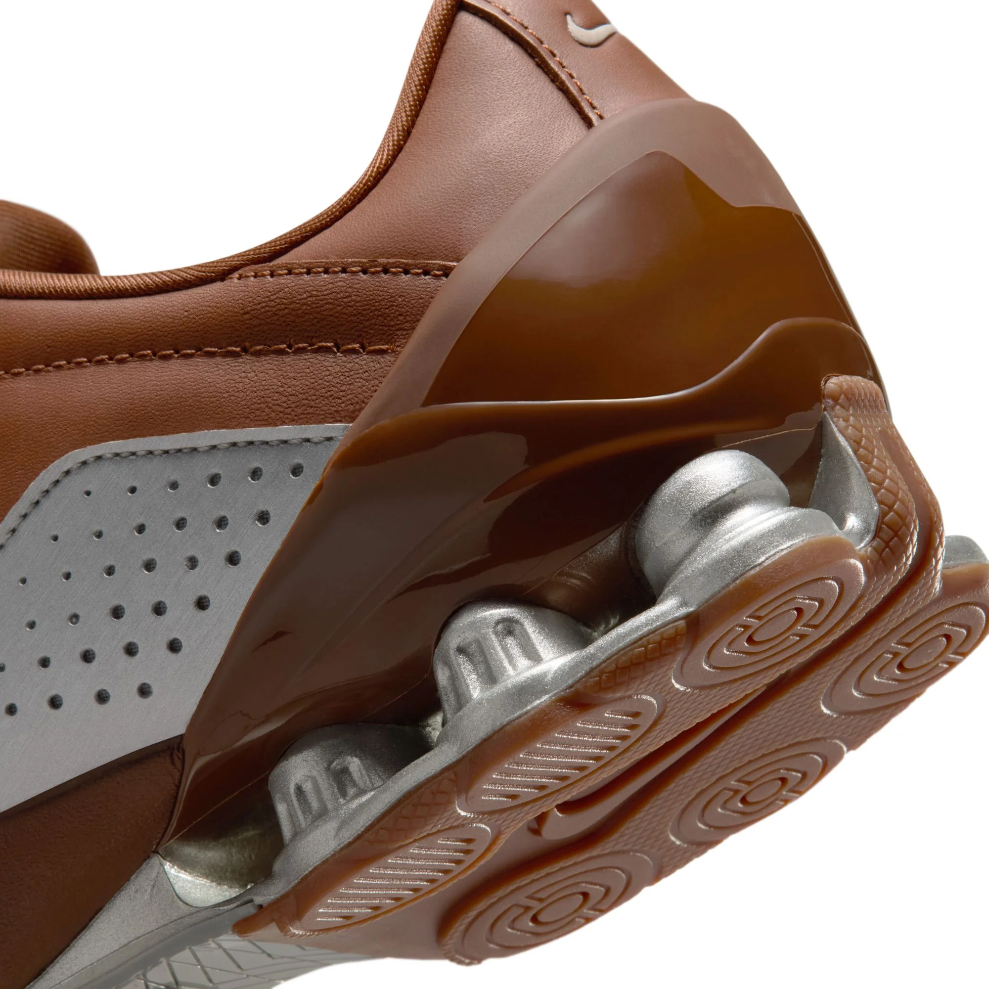 Nike Womens Total 90 Shox Magia Shoes - Image 4