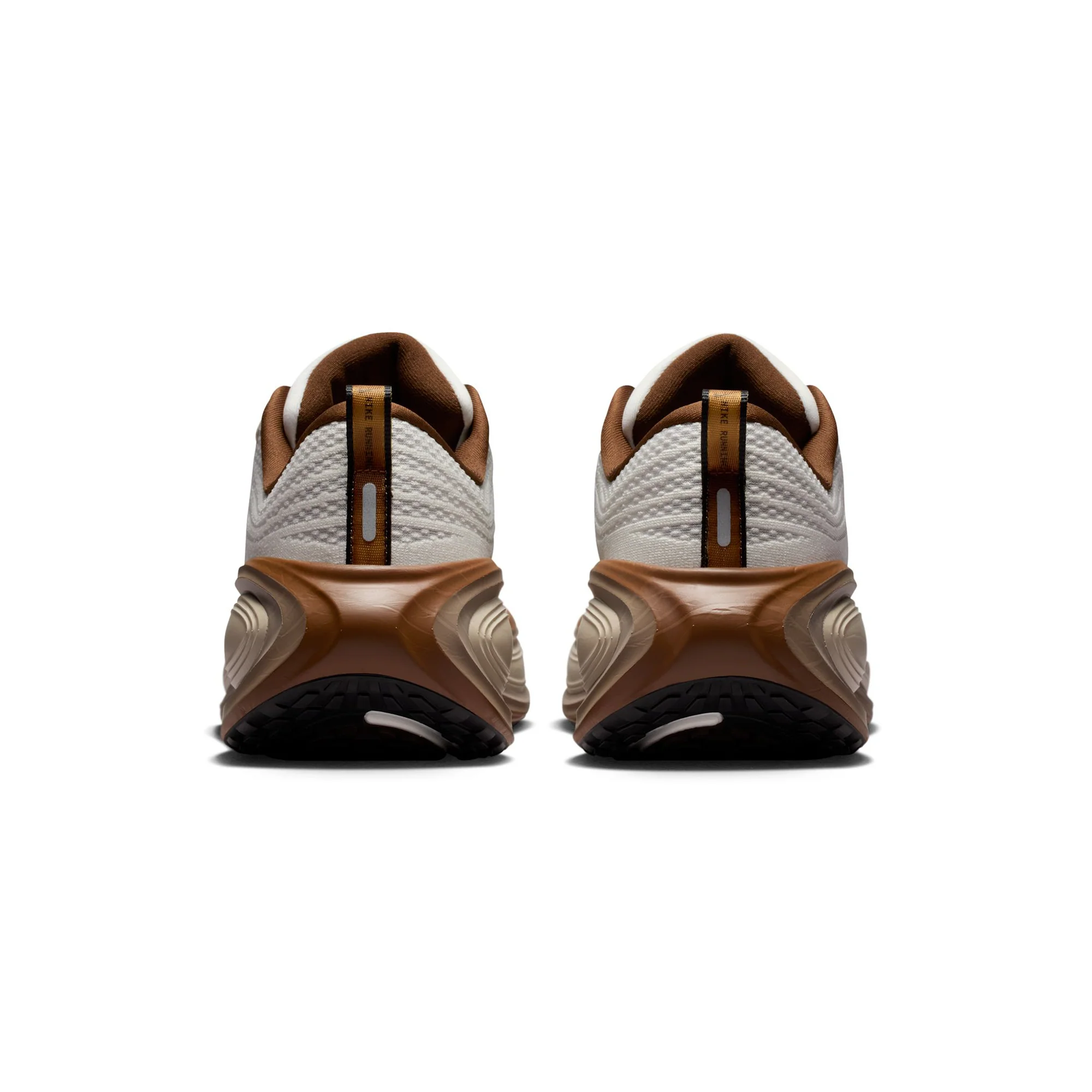 Nike Mens Vomero Plus QS Shoes - Image 3