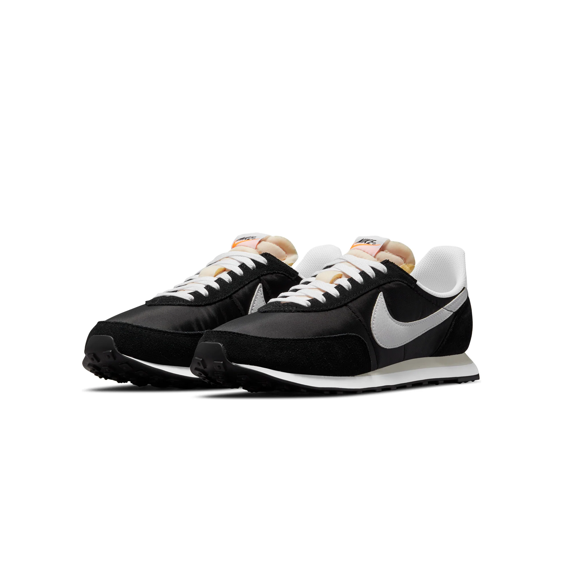 Nike Mens Waffle Trainer 2 Shoes 'Black/White' - Image 2