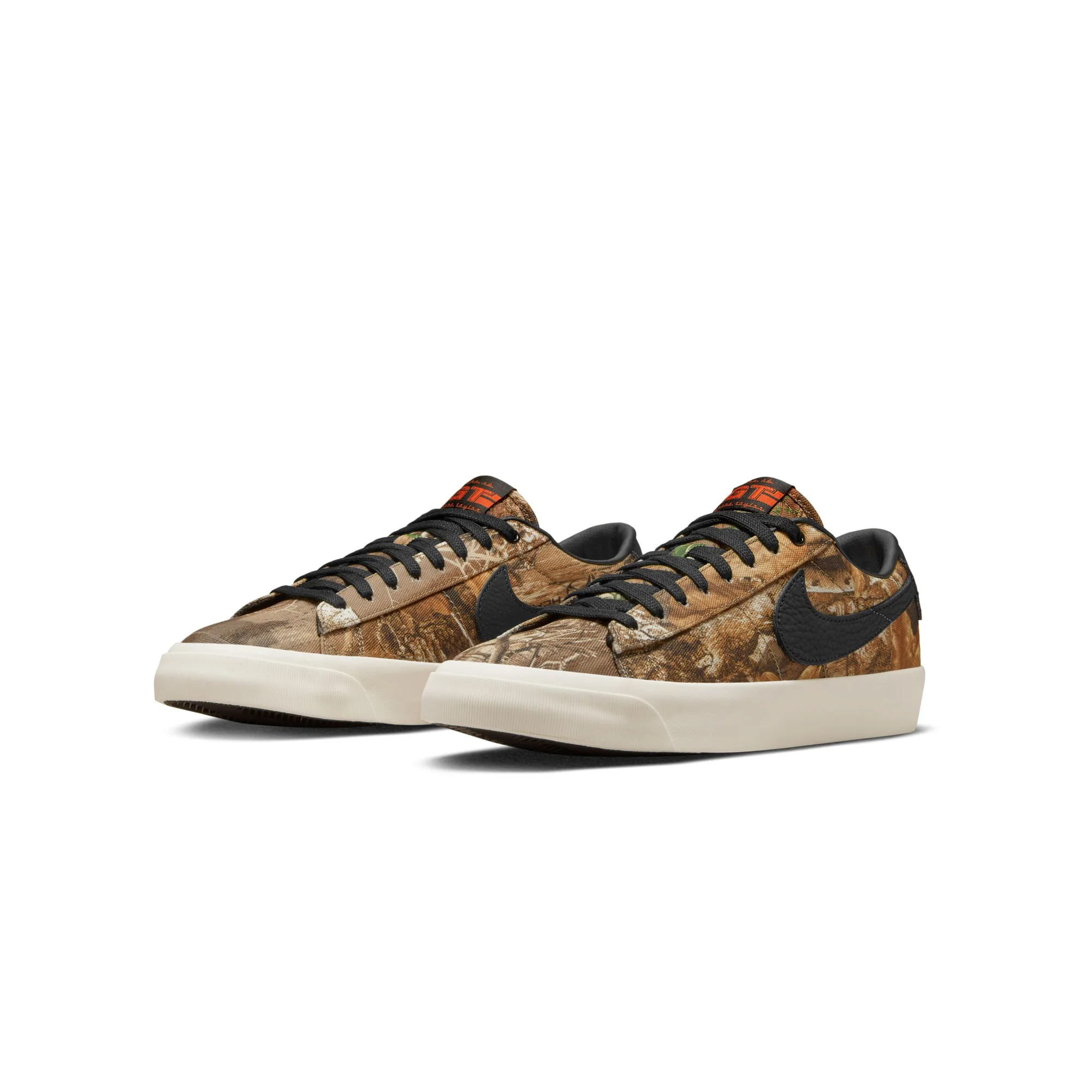 Nike SB Mens Blazer Low Pro GT Premium Shoes - Image 2