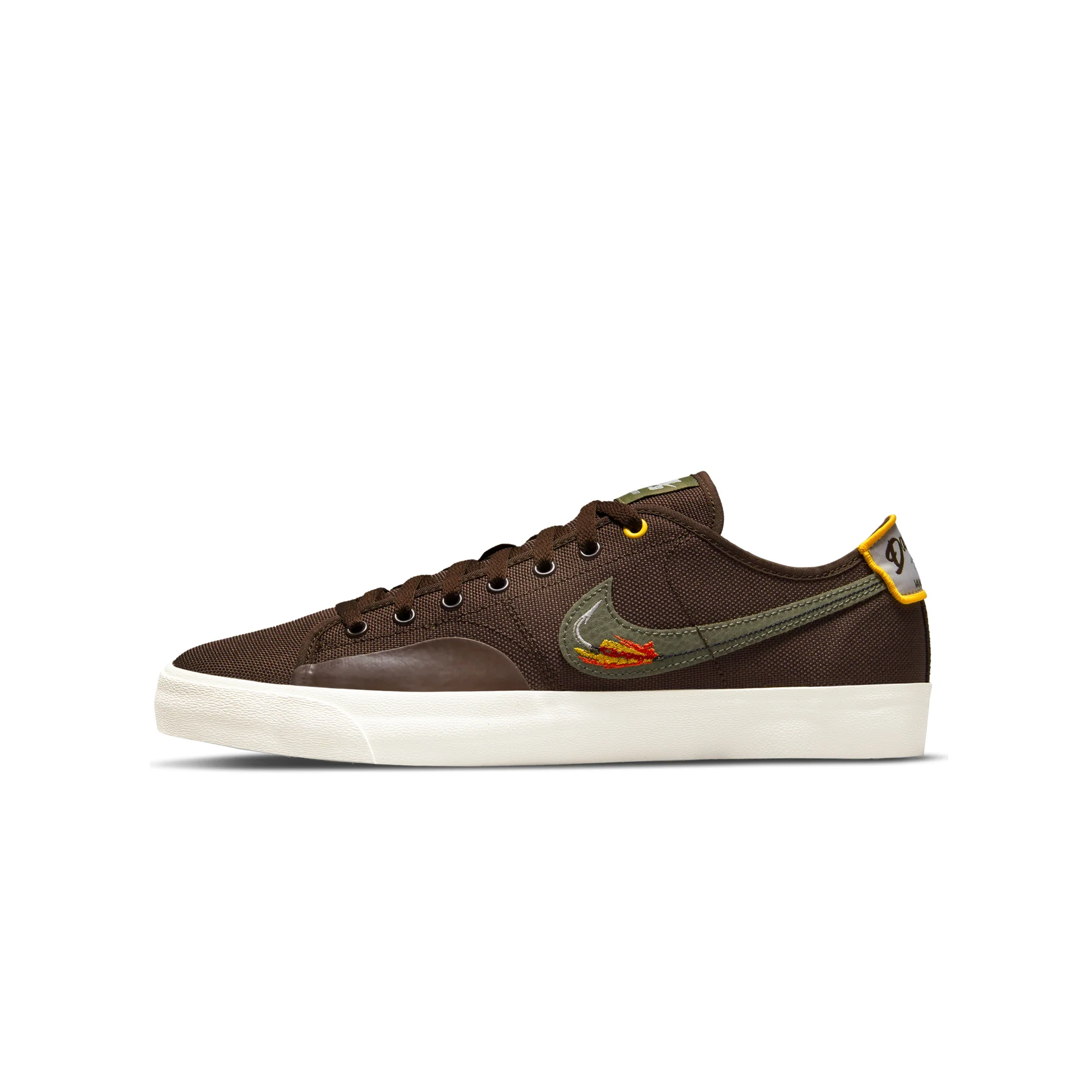 Nike SB Mens Blzr Court DVDL Shoes Baroque Brown
