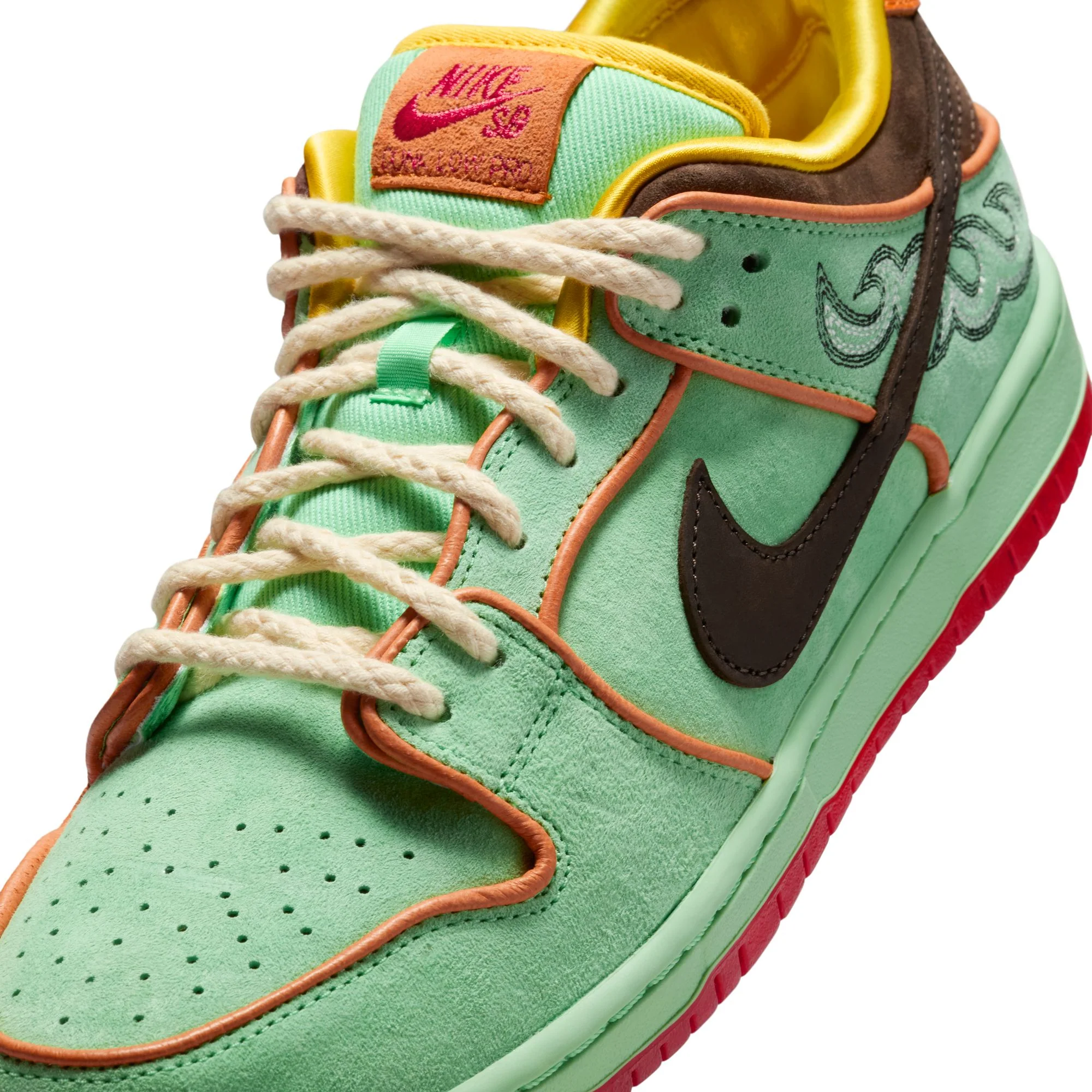 Nike SB Mens Dunk Low Pro Shoes - Image 4
