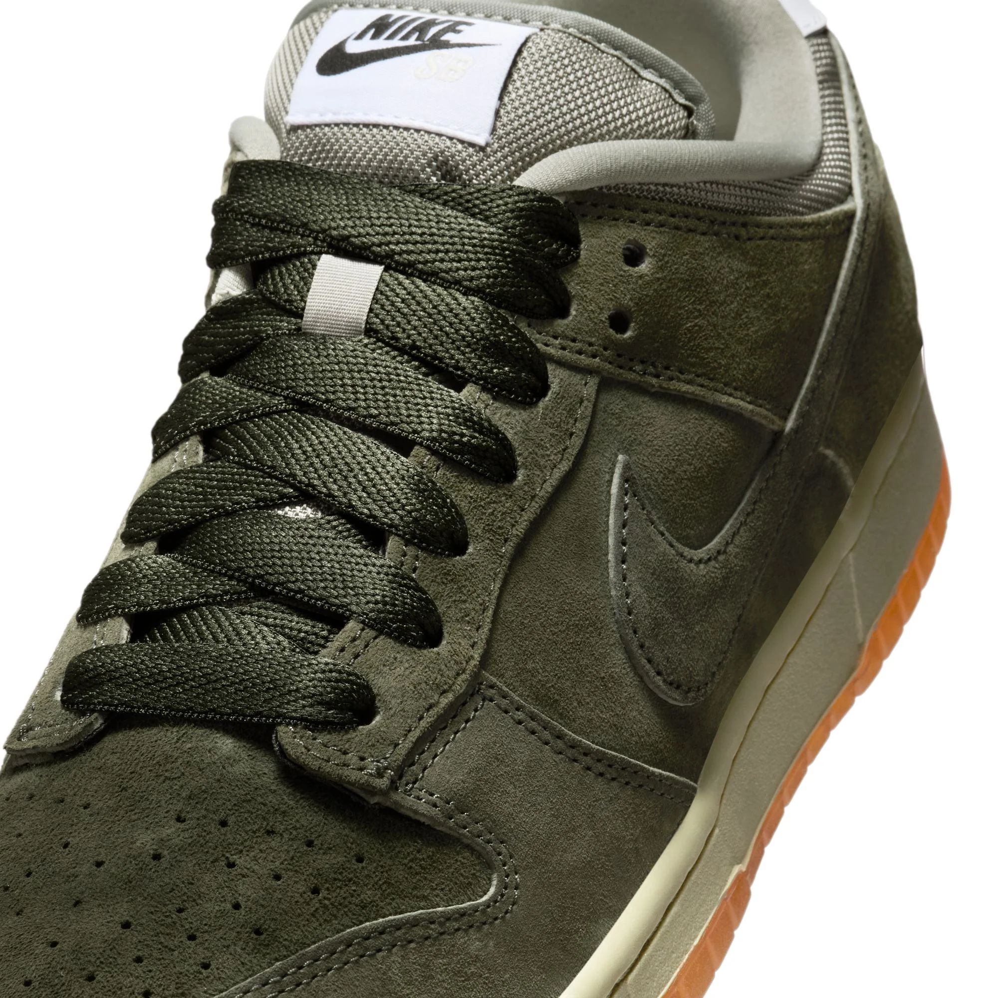 Nike SB Mens Dunk Low Pro B "Sequoia" Shoes - Image 4