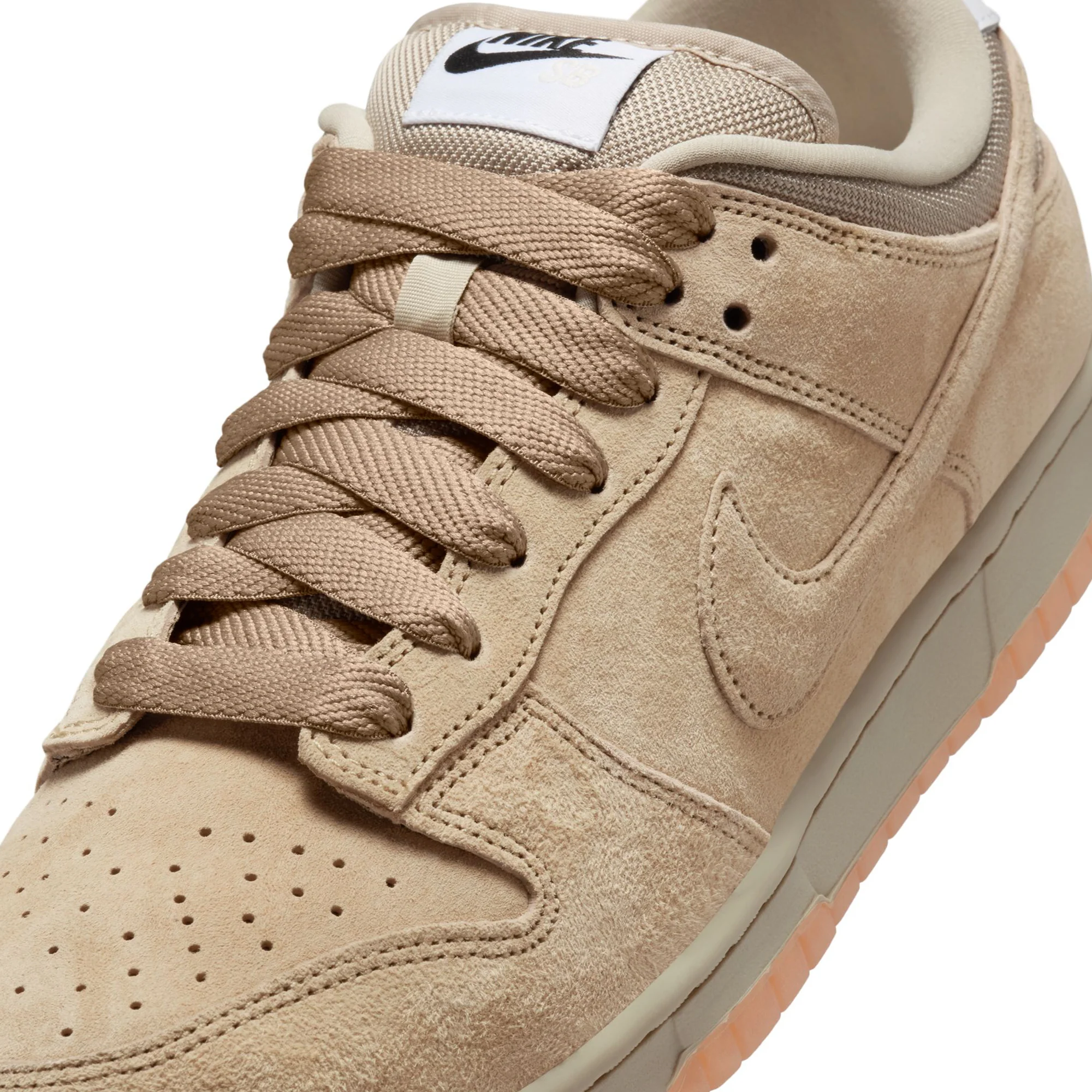 Nike SB Mens Dunk Low Pro B Shoes - Image 4