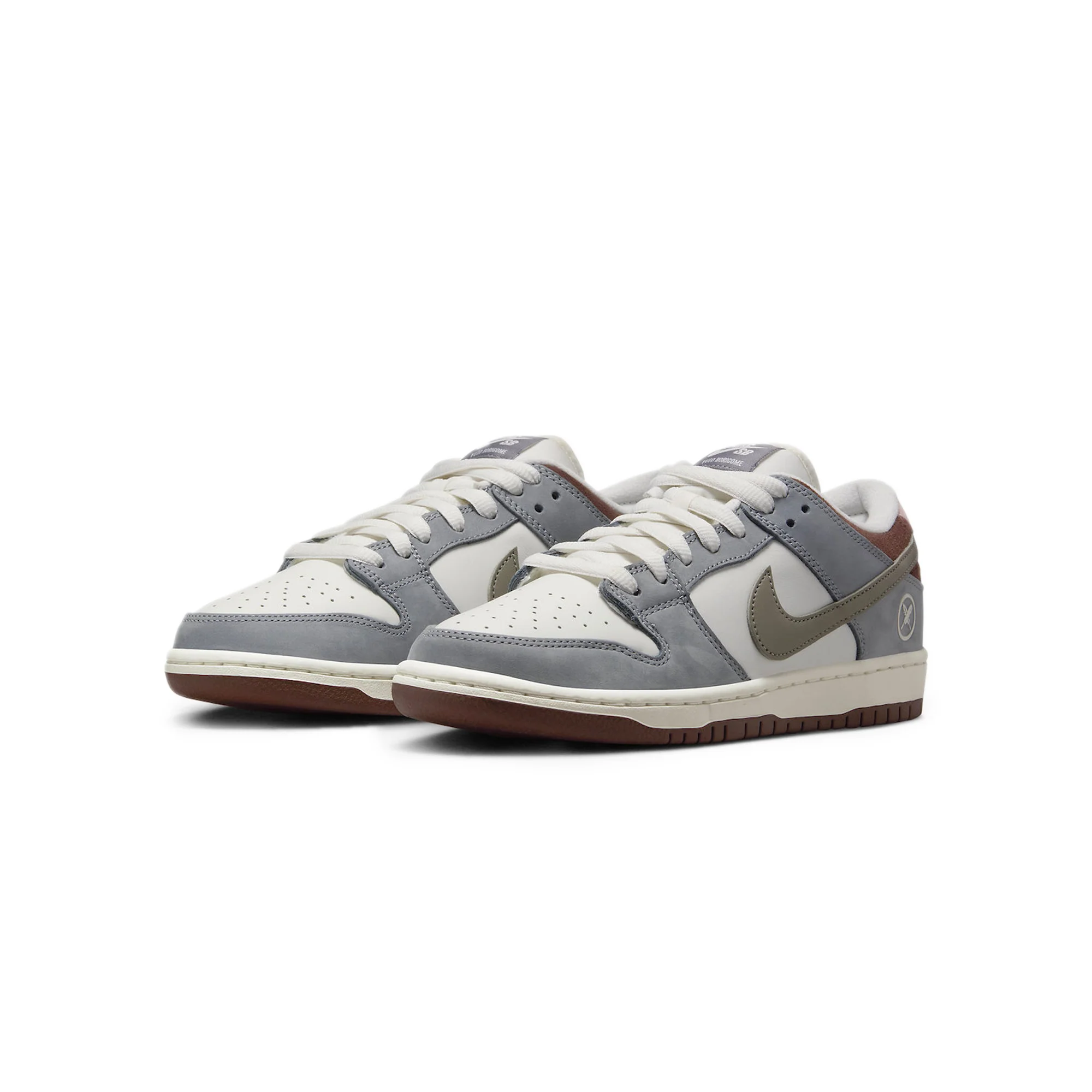 Nike SB x Yuto Mens Dunk Low Pro Shoes - Image 2