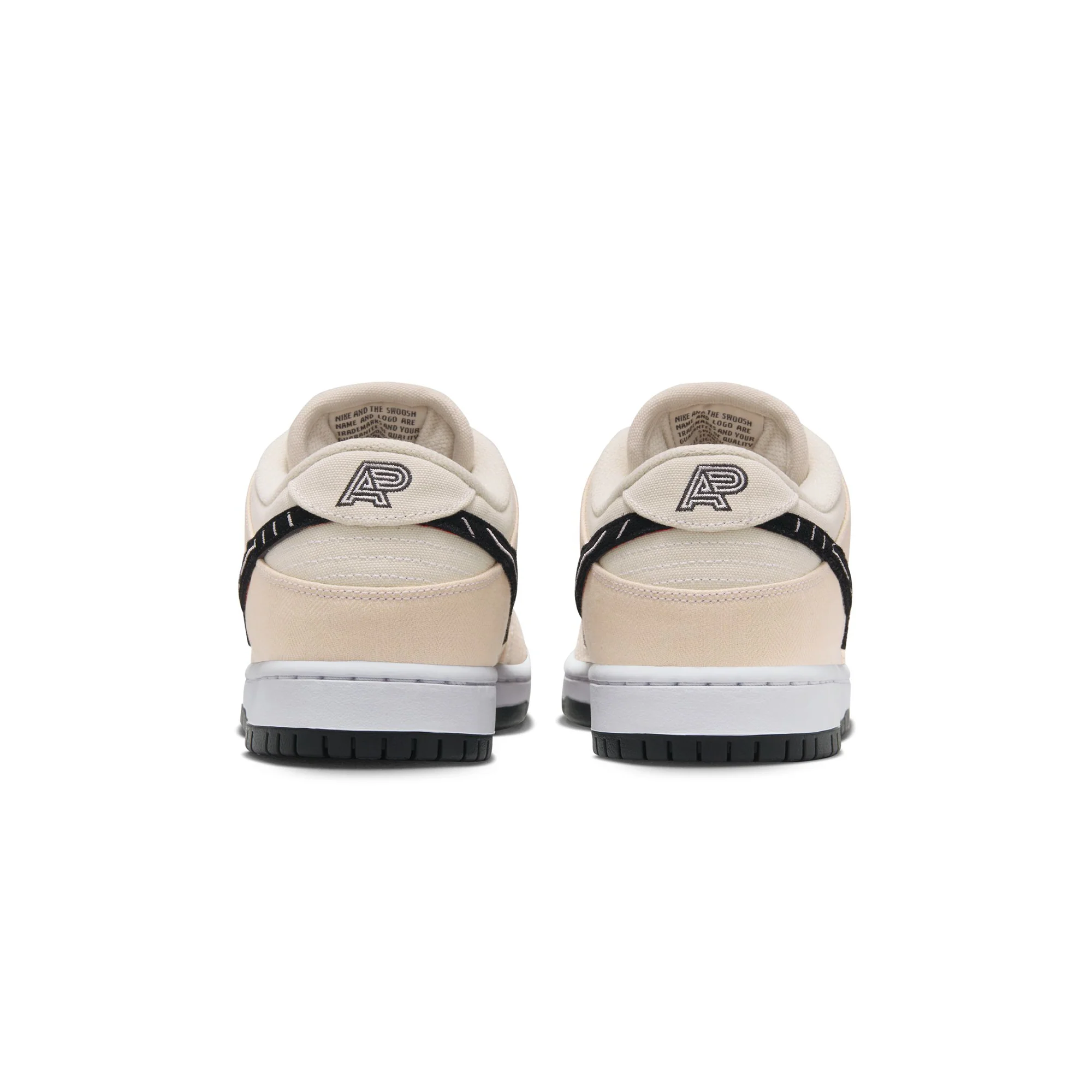 Nike SB Dunk Low Pro x Albino & Preto Shoes - Image 3