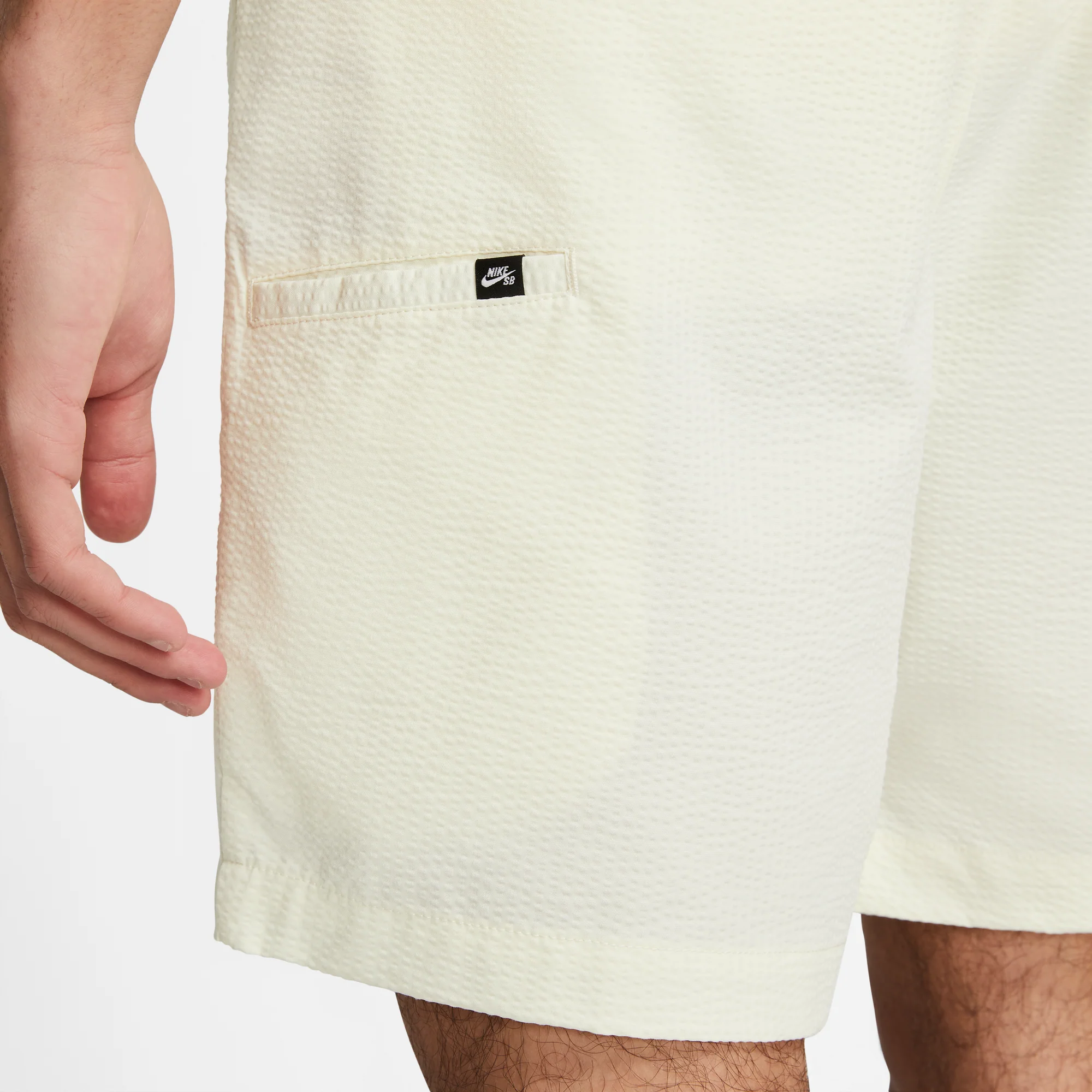 Nike SB Mens Shorts 'Coconut Milk' - Image 4
