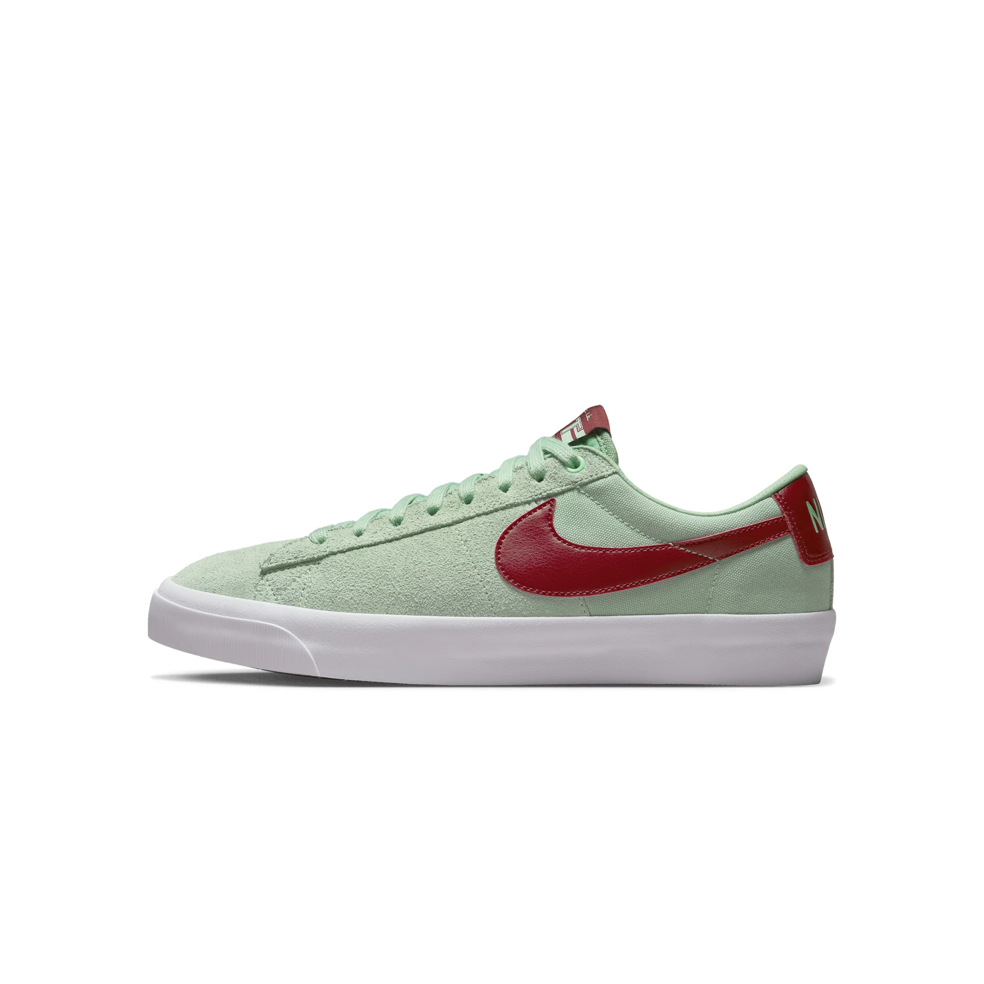 Nike SB Mens Zoom Blazer Low Pro GT Shoes