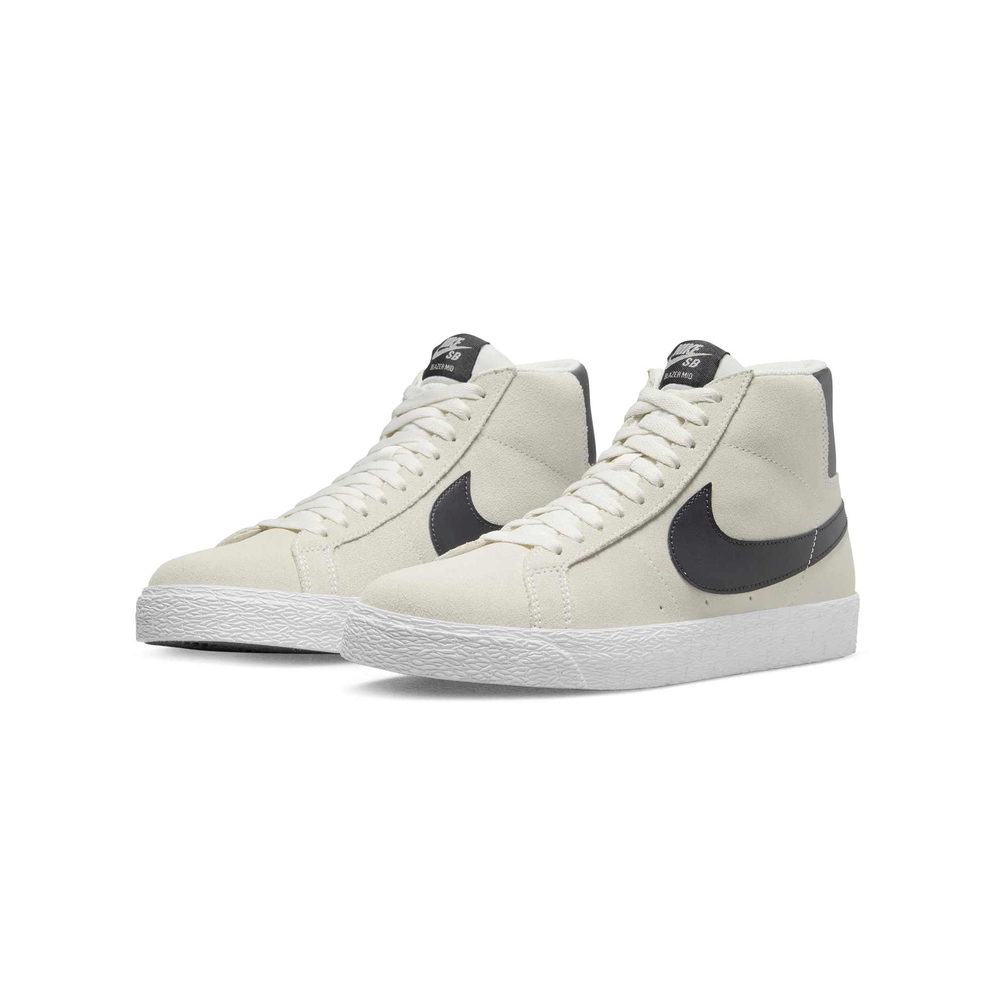 Nike SB Mens Zoom Blazer Mid Shoes - Image 2