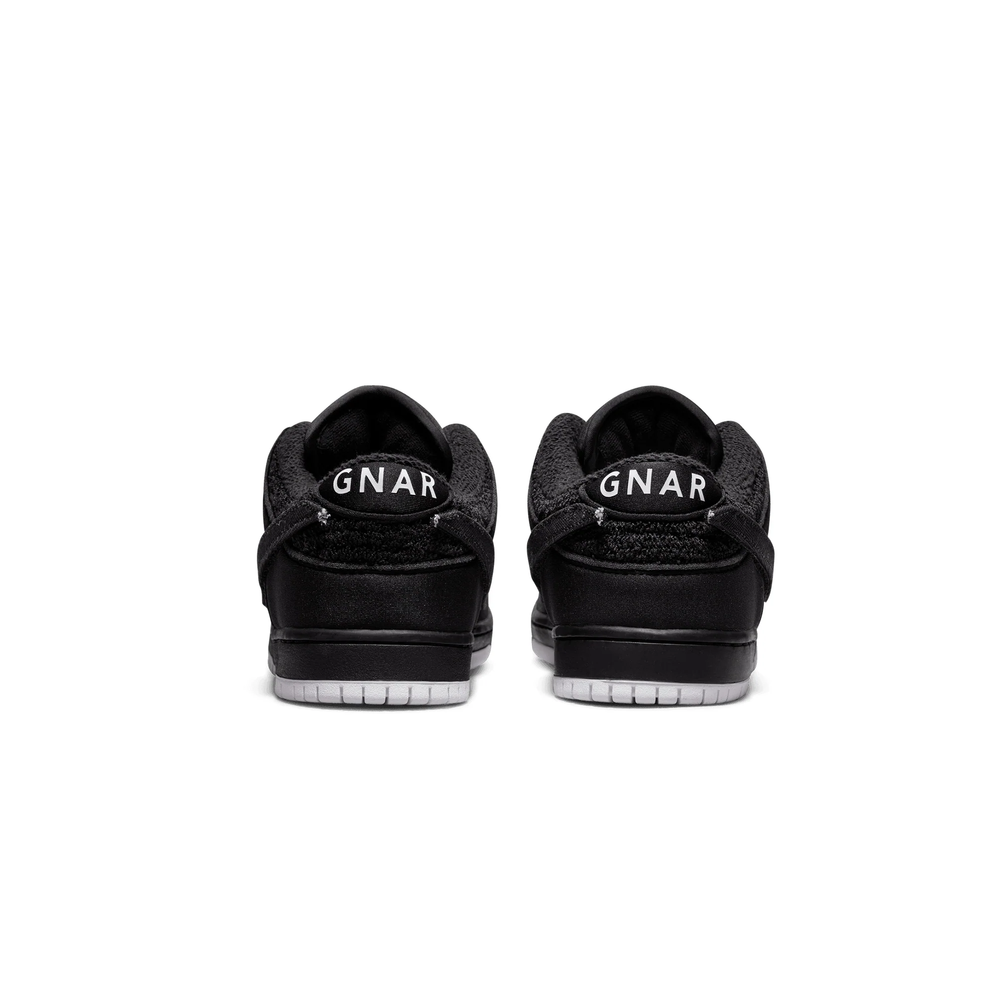 Nike SB x Gnarhunters Mens Dunk Low Pro QS Shoes - Image 3