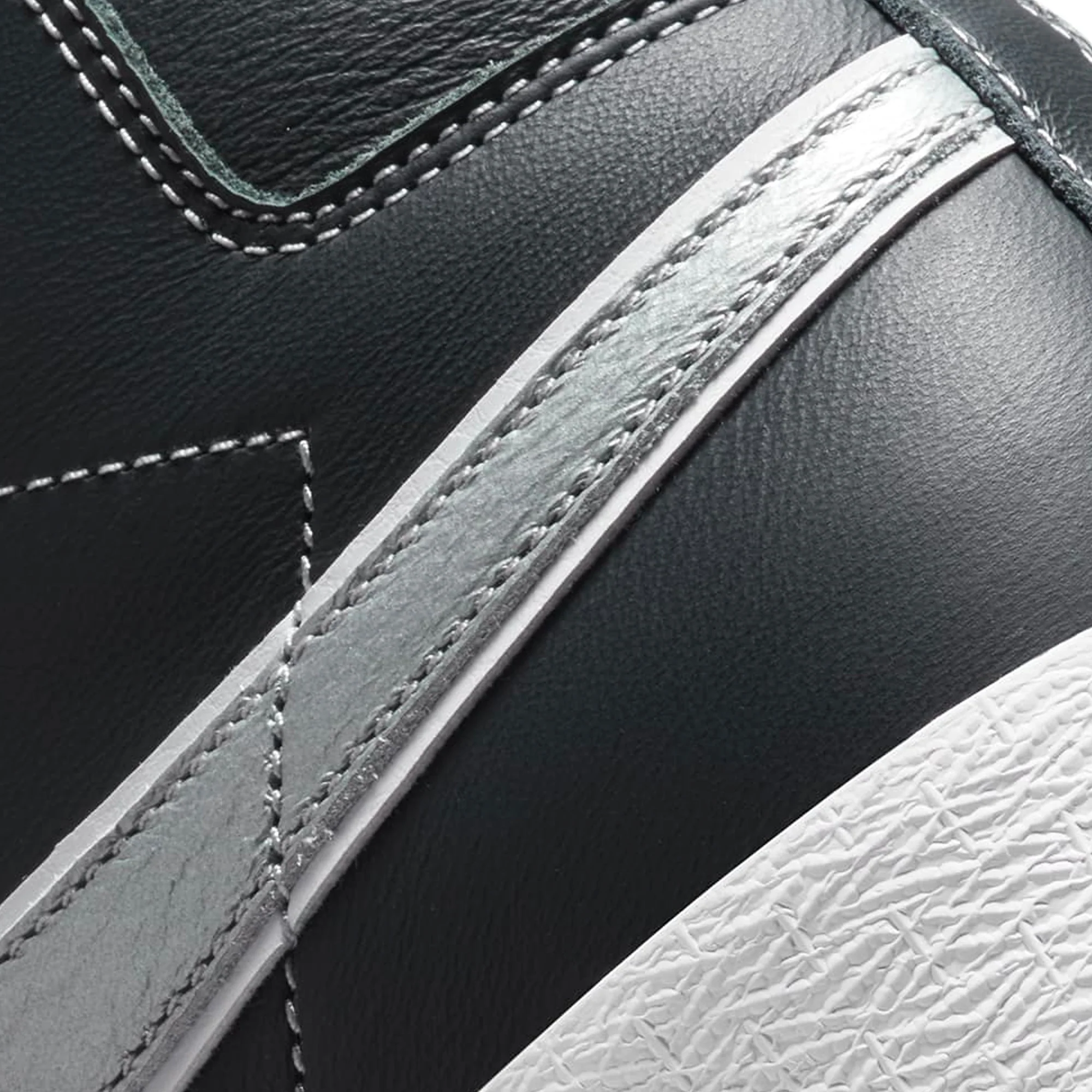 Nike SB x Mason Silva Zoom Blazer Mid Shoes - Image 4