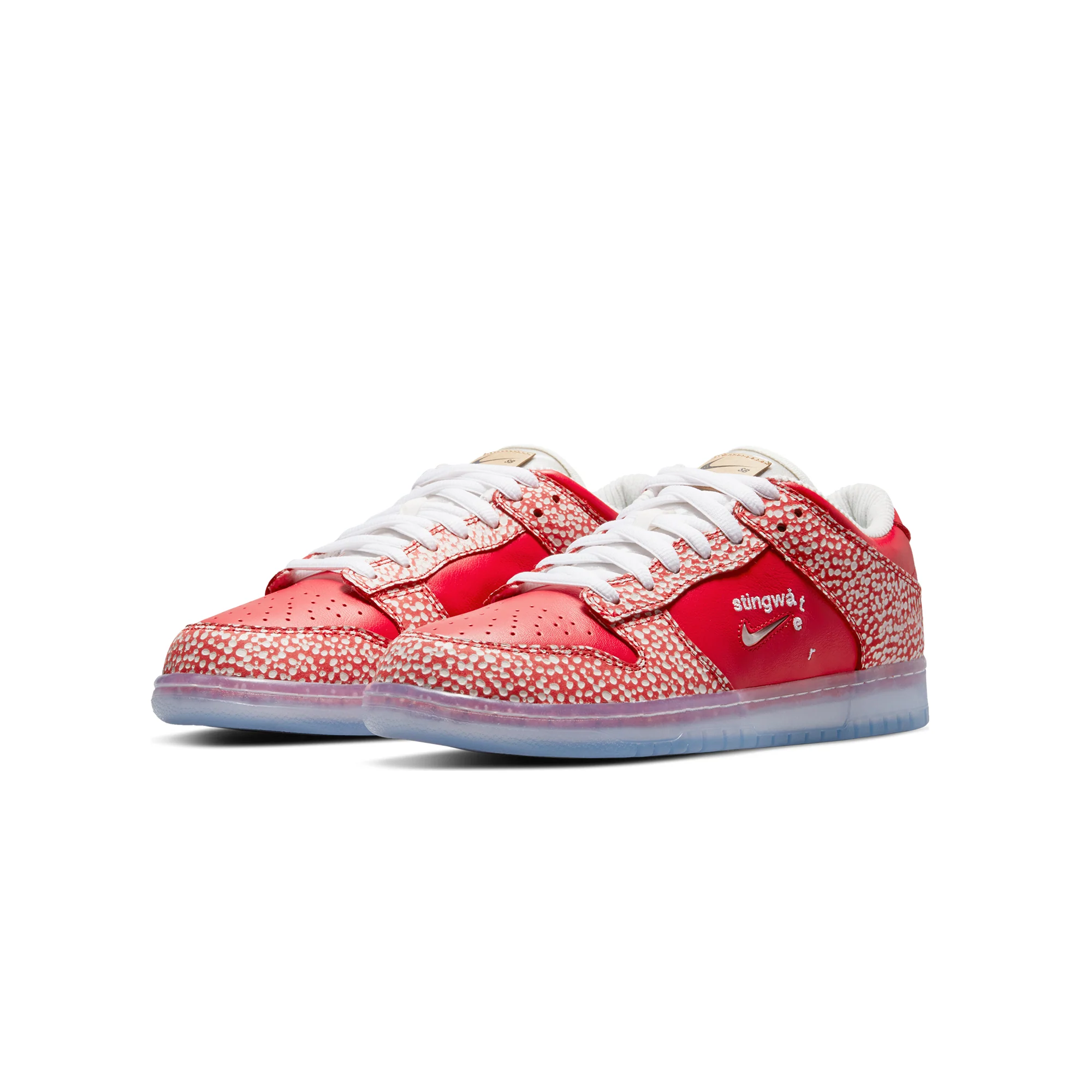 Nike SB x Stingwater Dunk Low Magic Mushroom Shoes - Image 2