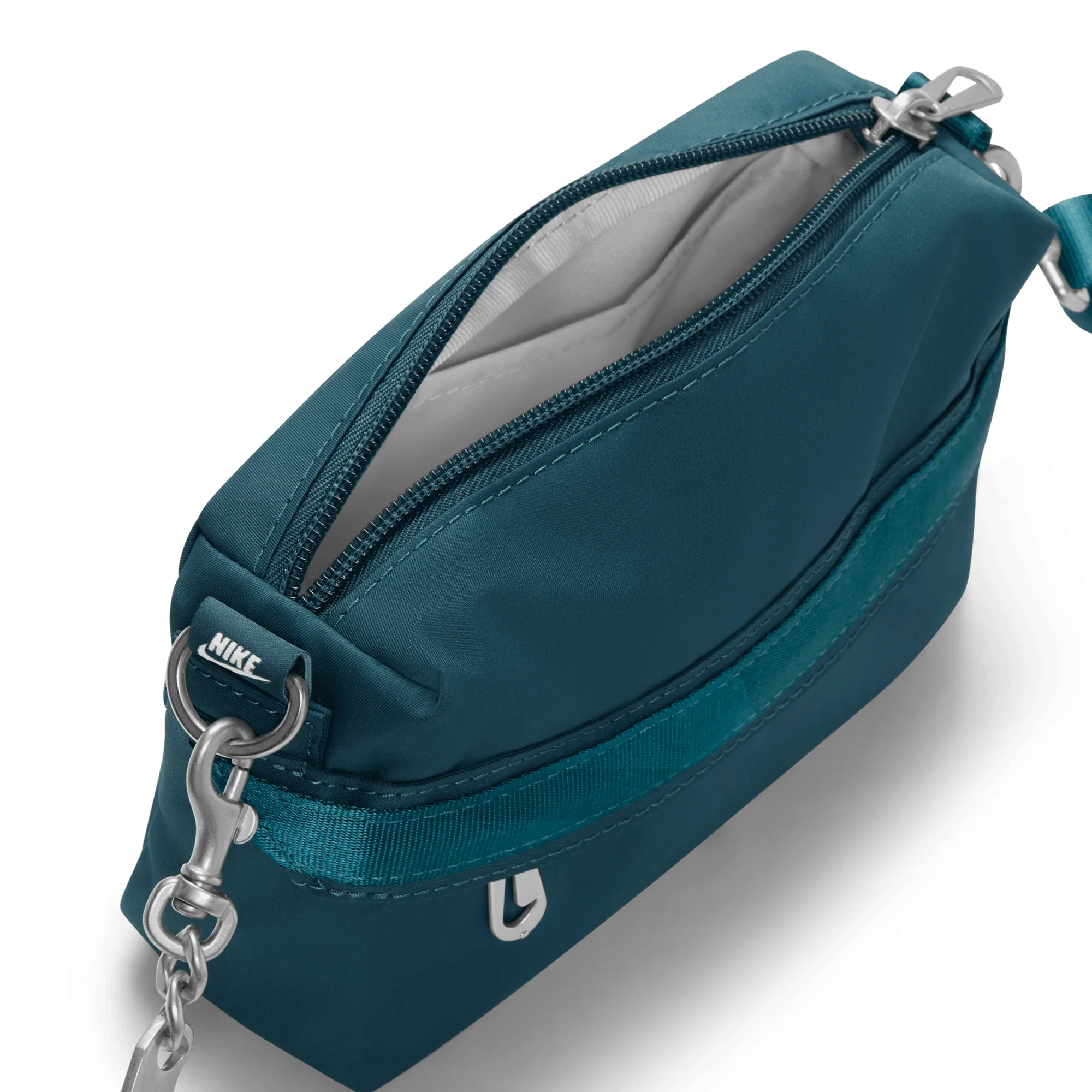 Nike Sportswear Futura Luxe Crossbody Bag - Image 2