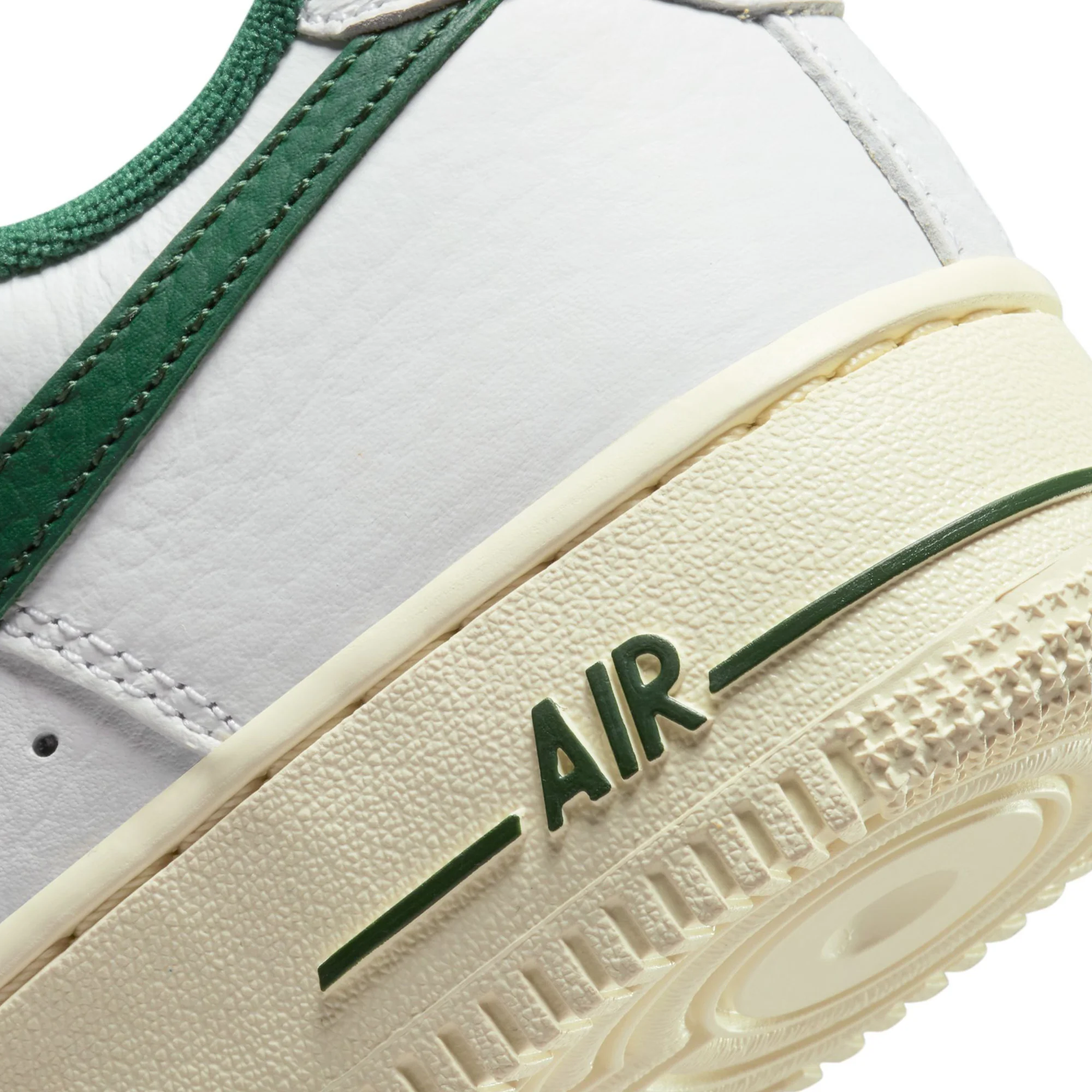 Nike Womens Air Force 1 '07 LX Shoes - Image 4