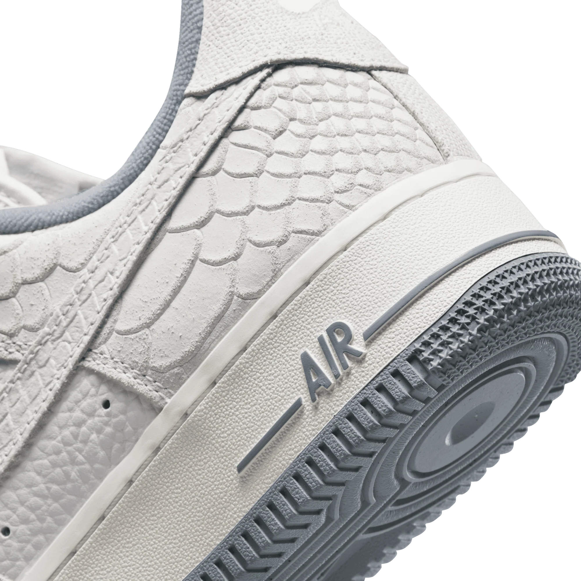 Nike Womens Air Force 1 '07 Shoes - Image 4