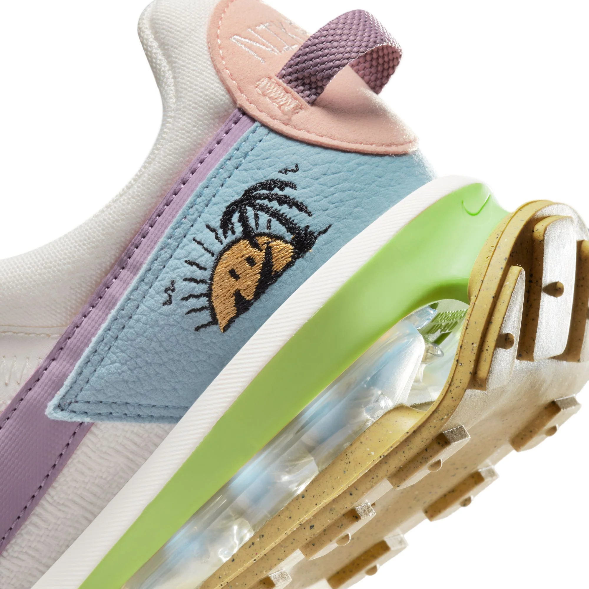 Nike Womens Air Max Pre-Day SE Shoes - Image 5
