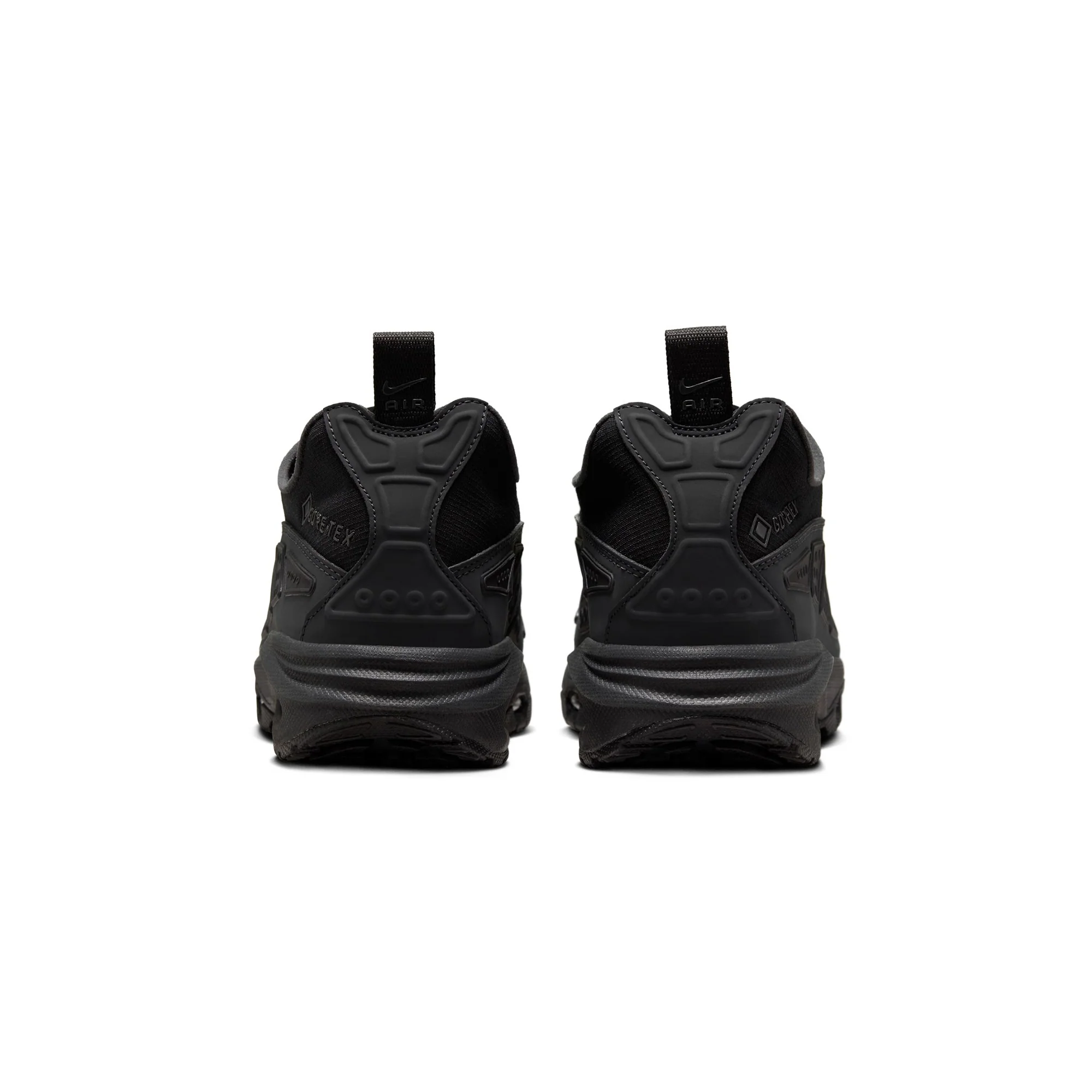 Nike Womens Air Max Sunder GTX Shoes - Image 3