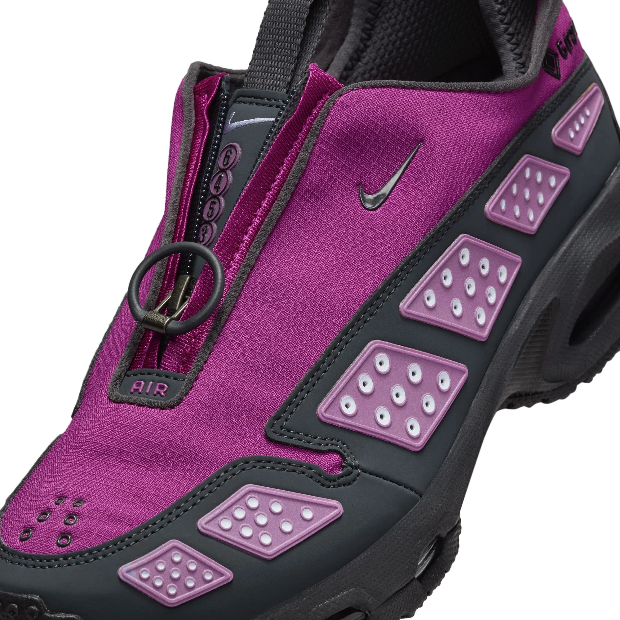 Nike Womens Air Max Sunder GTX Shoes - Image 4