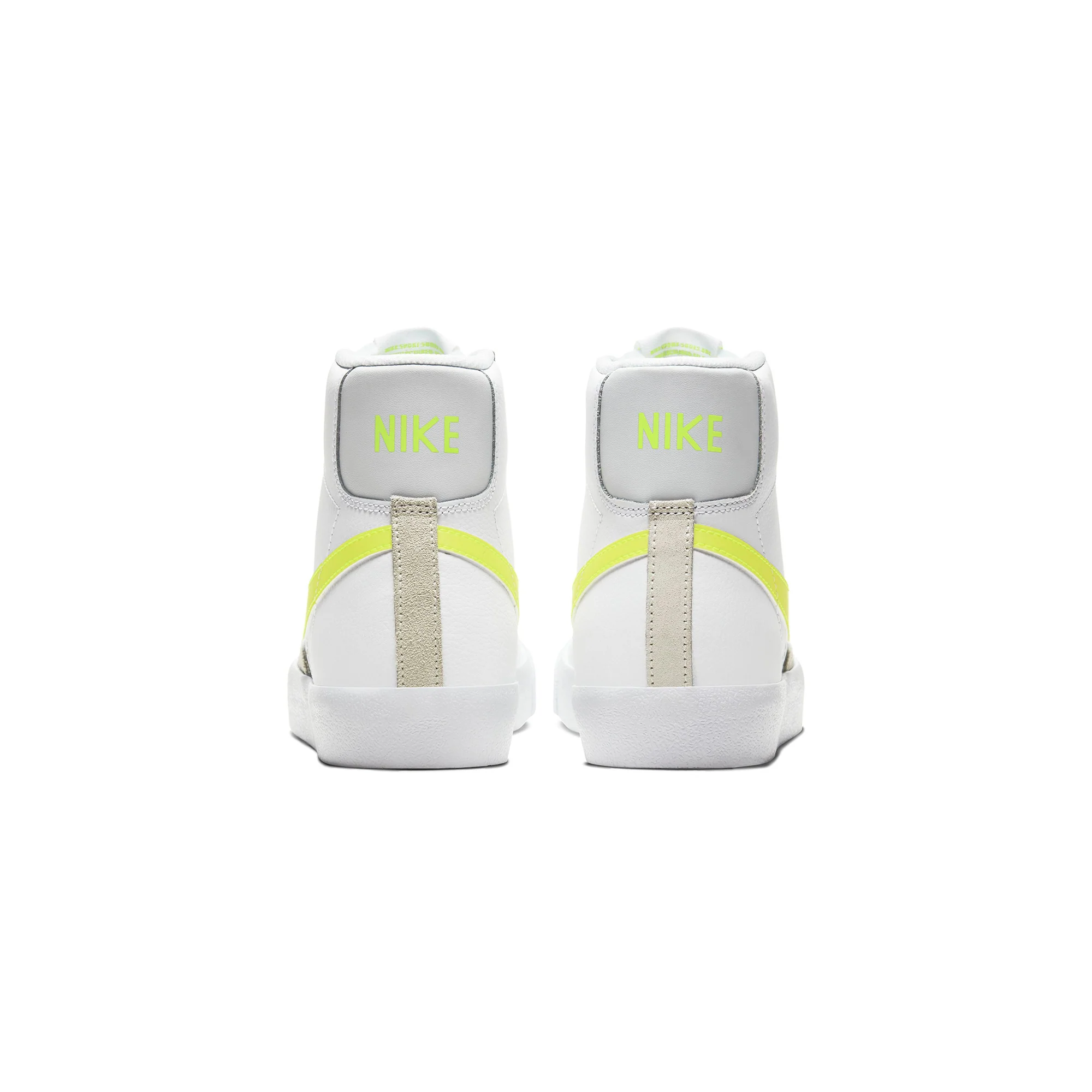 NIKE WOMEN BLAZER MID 77 SHOE - Image 3
