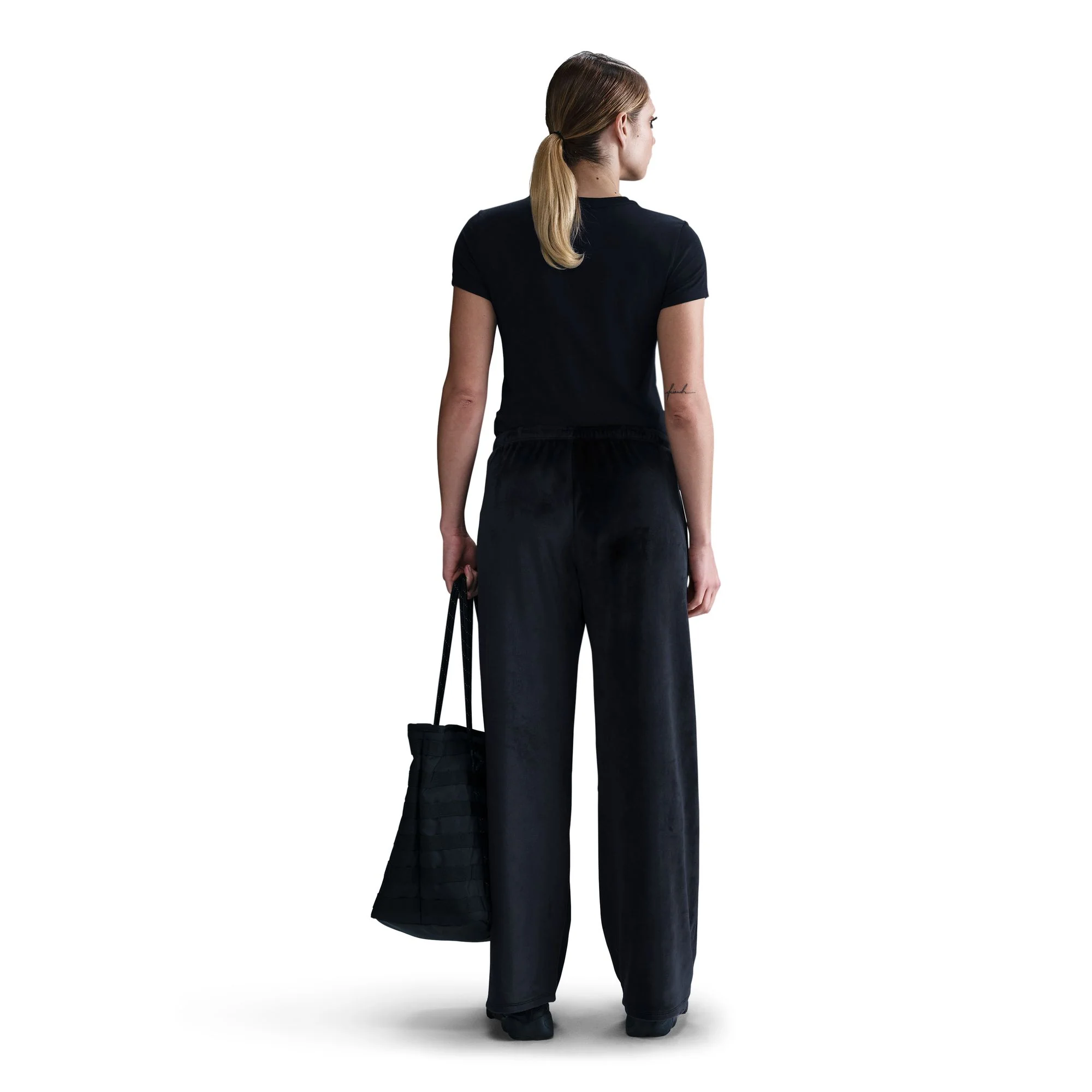 Nike Womens Chill Knit Slim Cropped Tee - Image 3