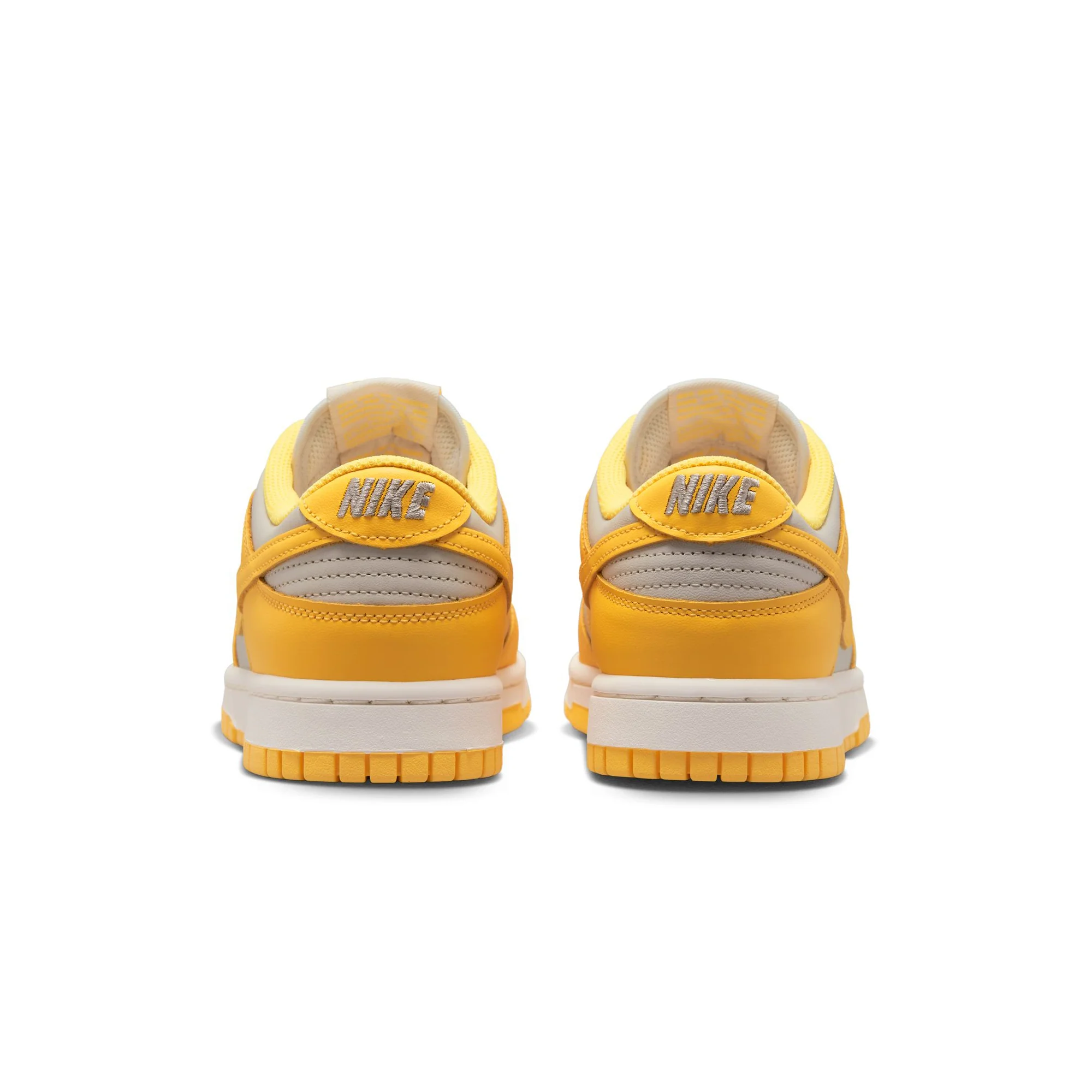 Nike Womens Dunk Low Shoes - Image 3