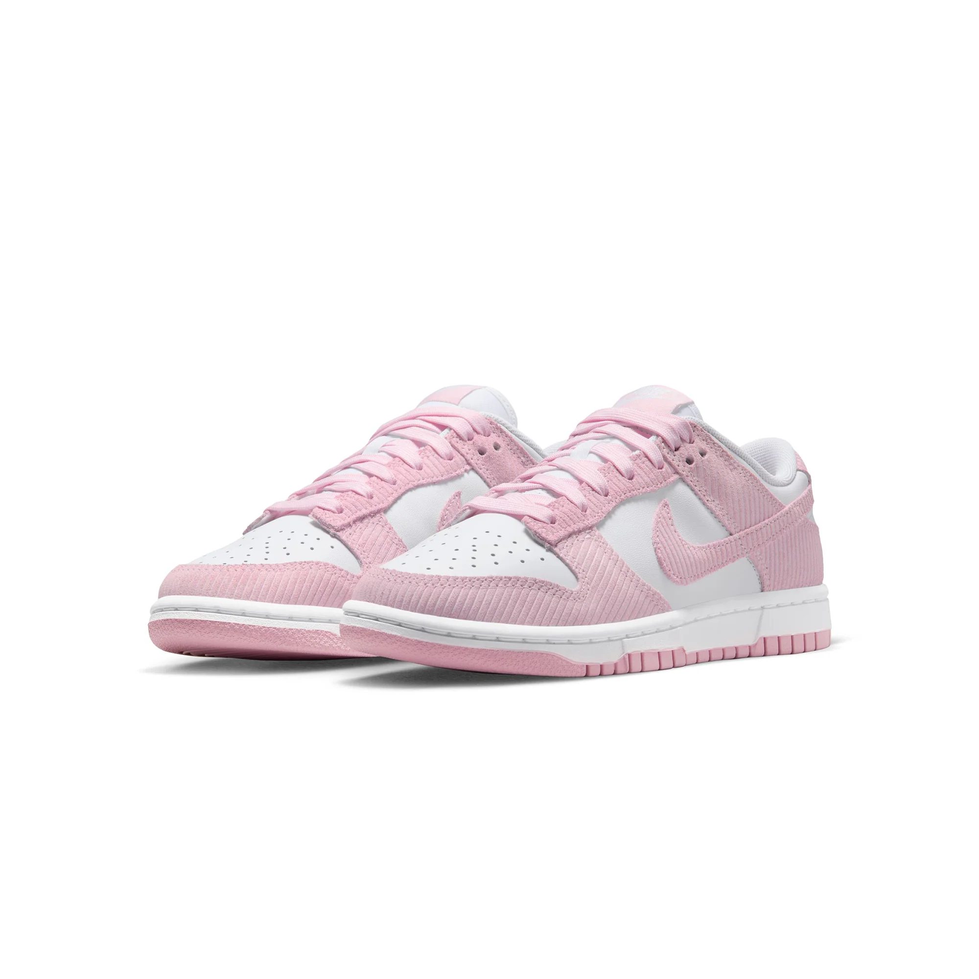 Nike Womens Dunk Low Shoes - Image 2