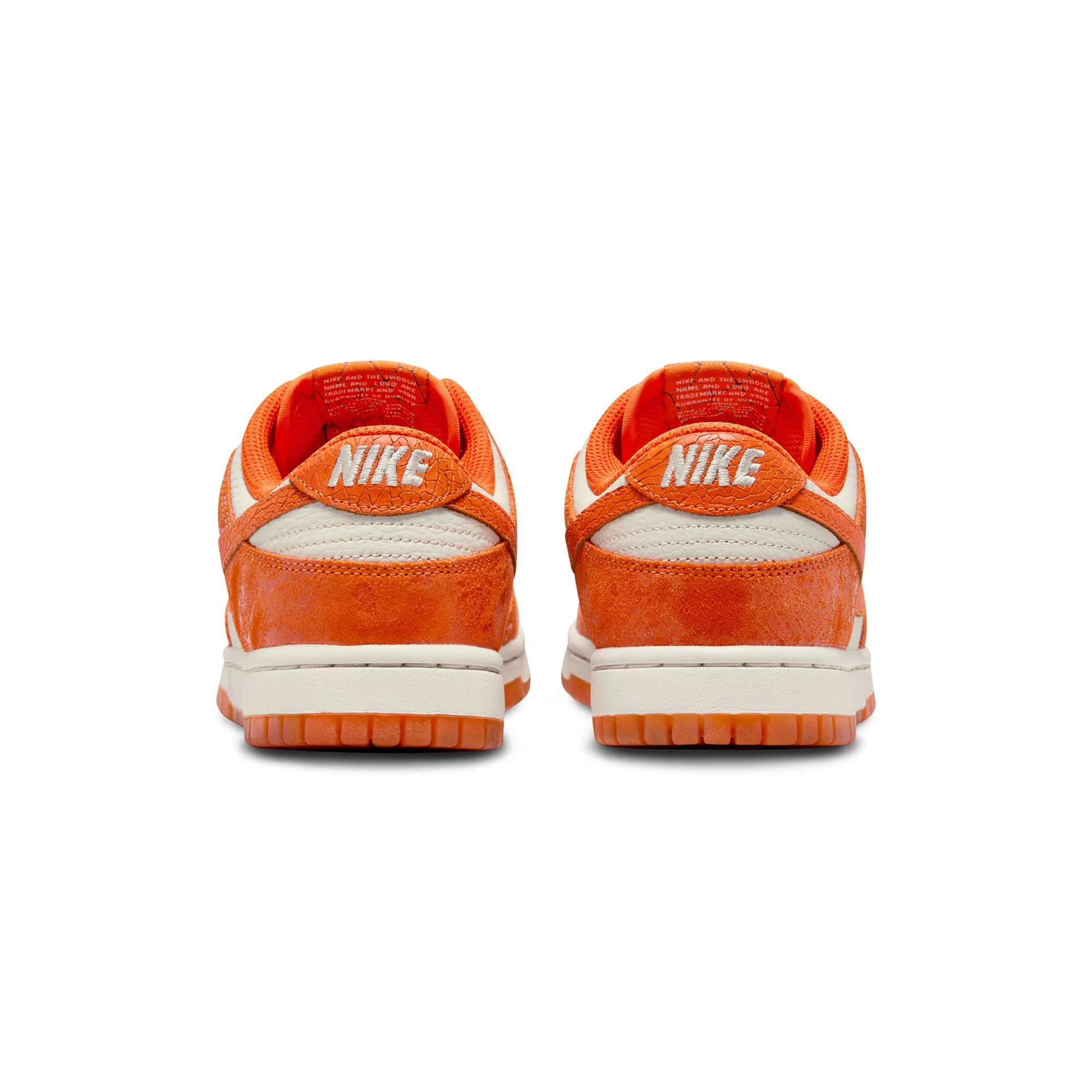 Nike Womens Dunk Low Shoes - Image 3