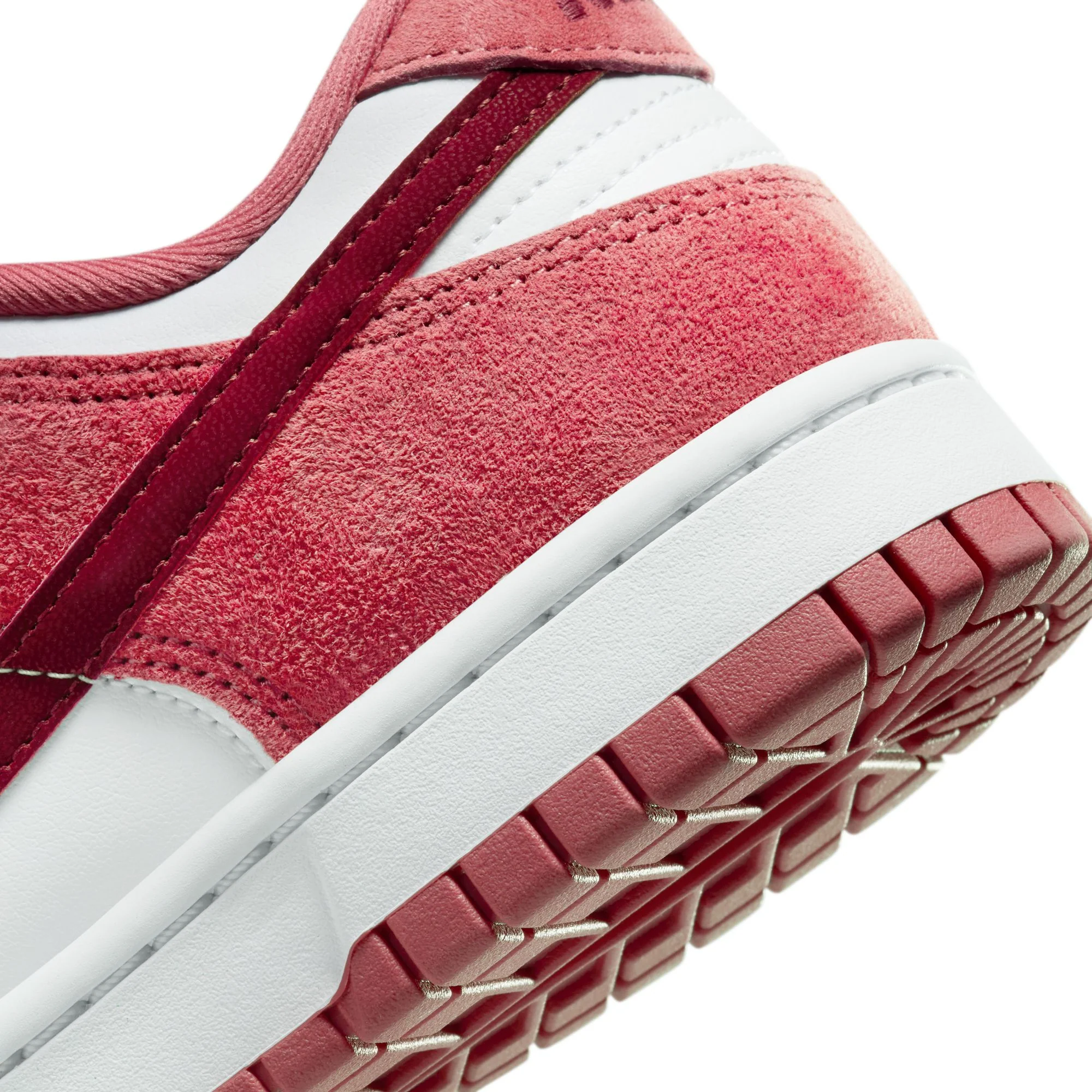 Nike Womens Dunk Low Shoes - Image 4