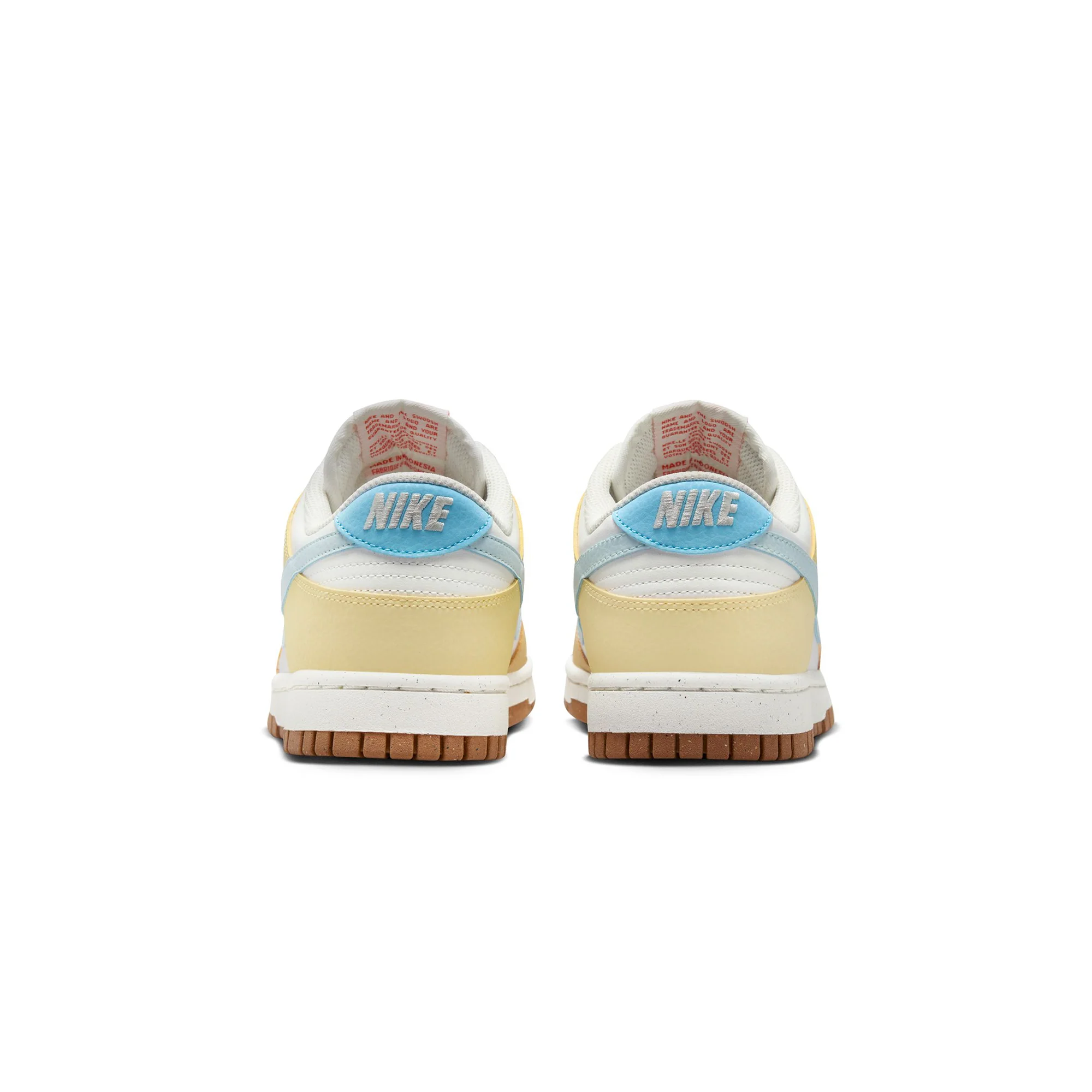 Nike Womens Dunk Low Shoes - Image 3
