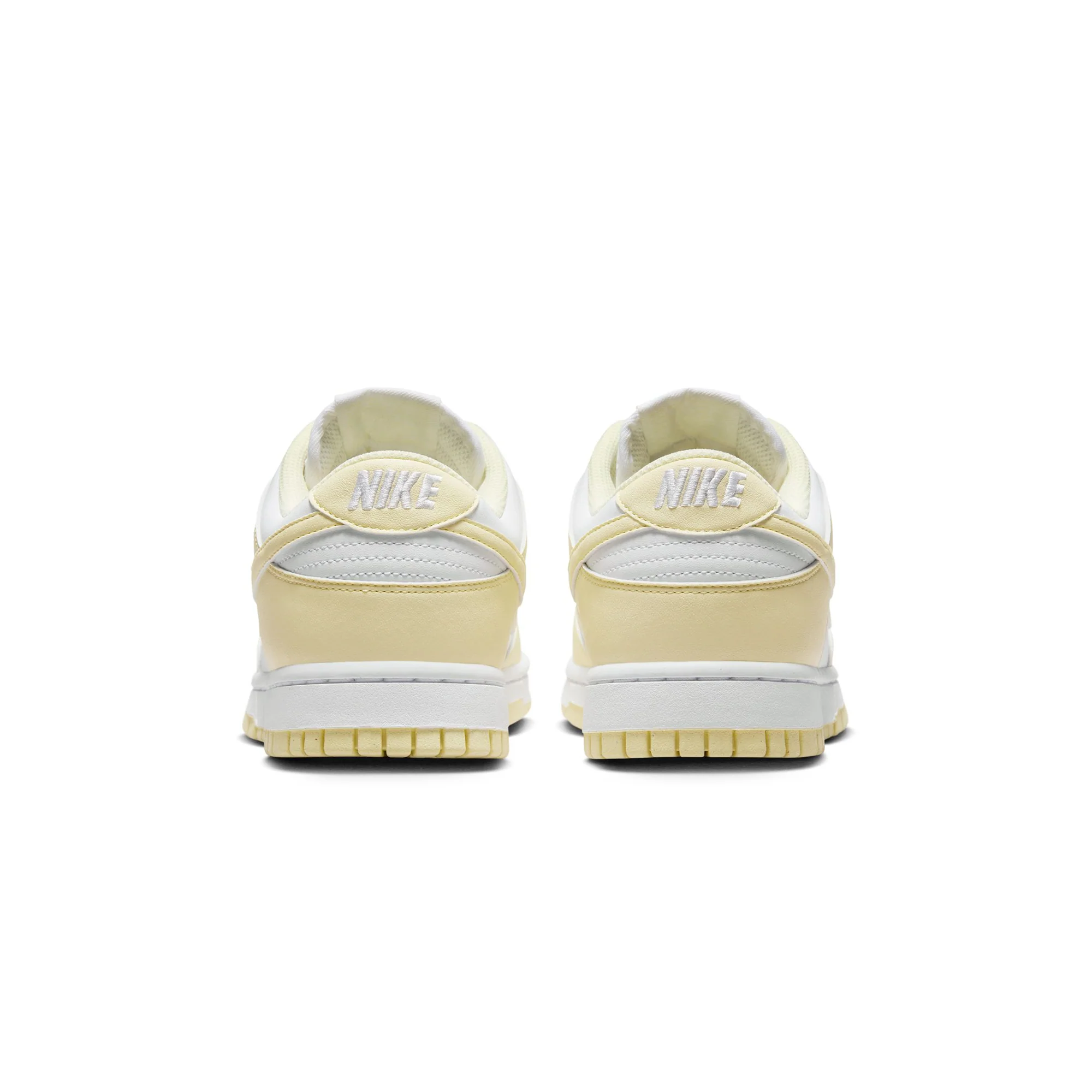 Nike Womens Dunk Low Shoes - Image 3