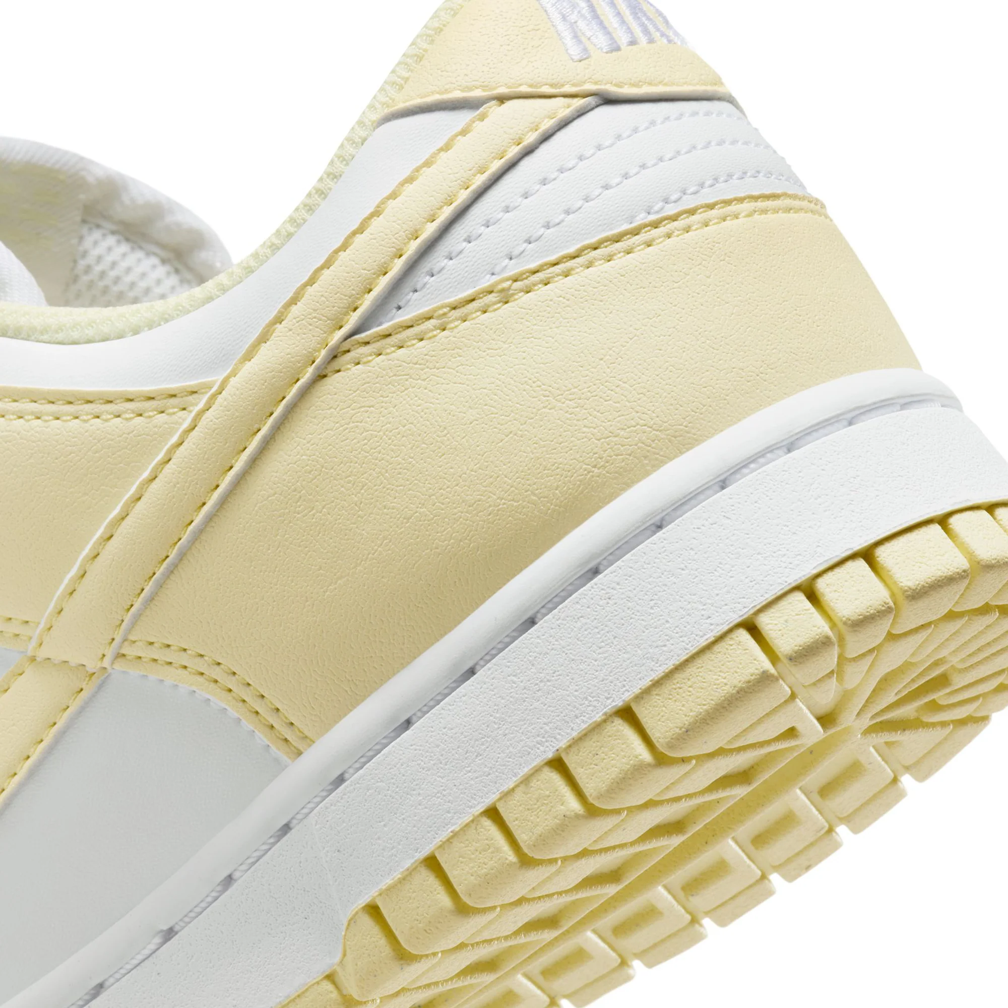 Nike Womens Dunk Low Shoes - Image 4