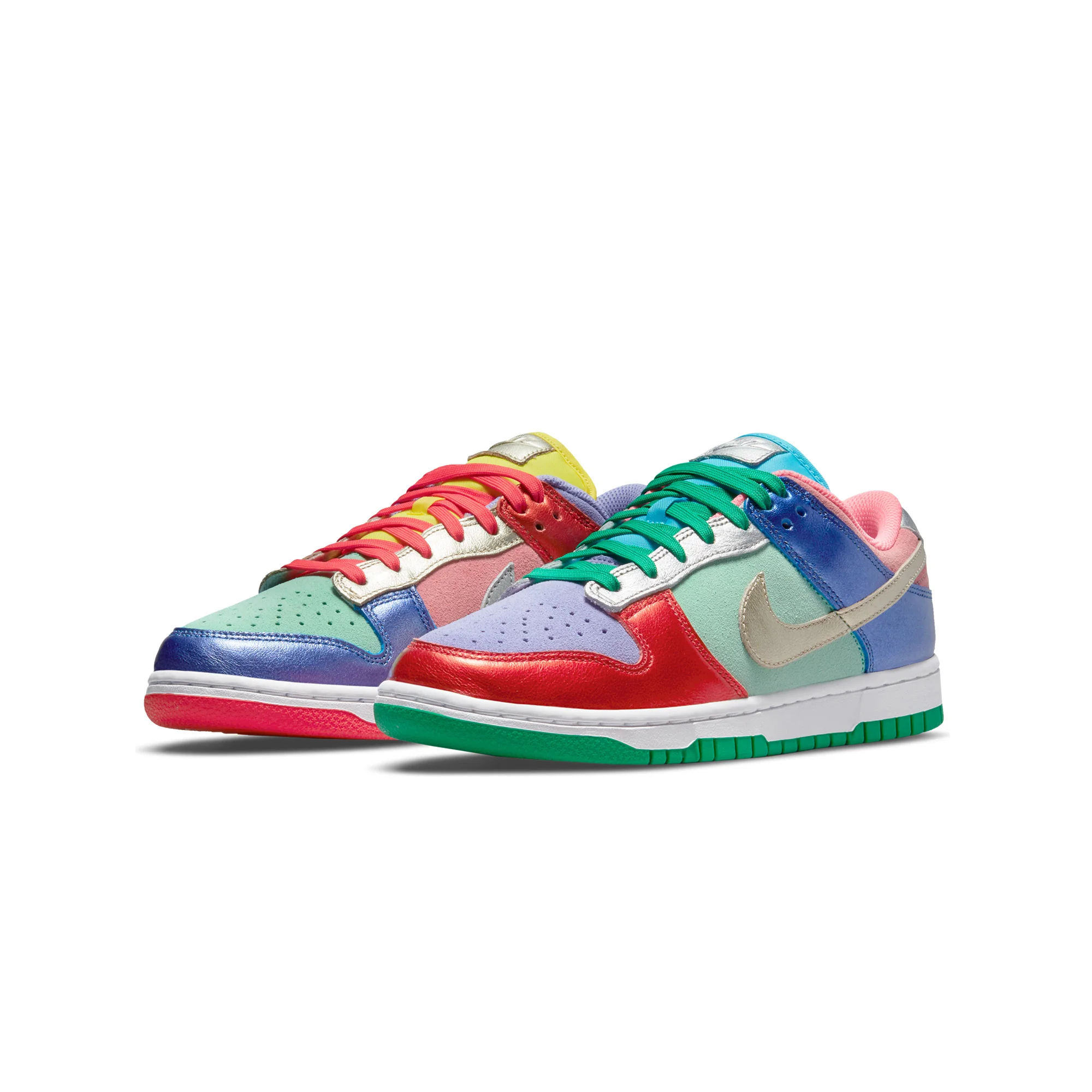 Nike Womens Dunk Low Sunset Pulse SE Shoes - Image 2