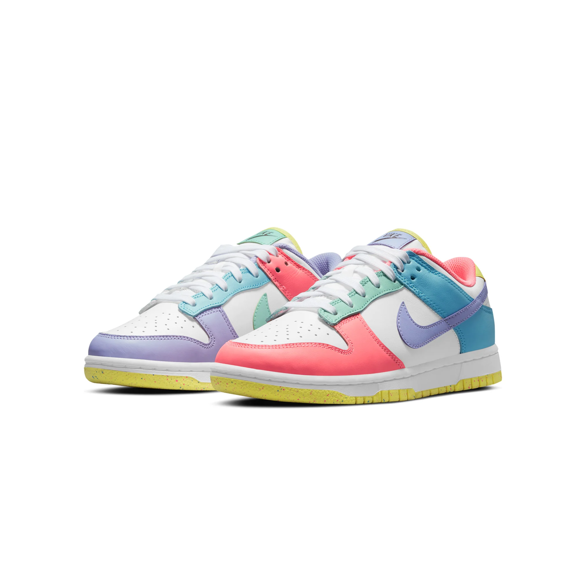 Nike Womens Dunk Low SE Candy Shoes - Image 2
