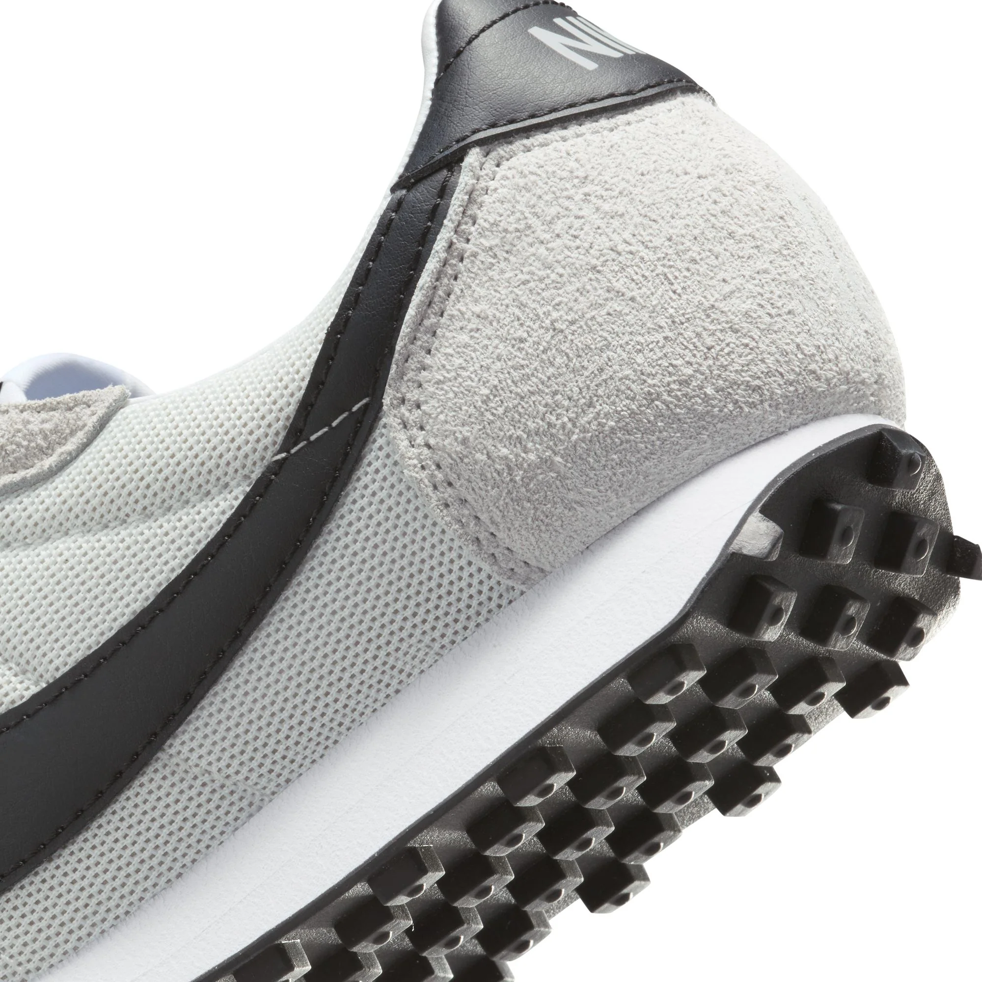 Nike Womens LD-1000 Shoes - Image 4