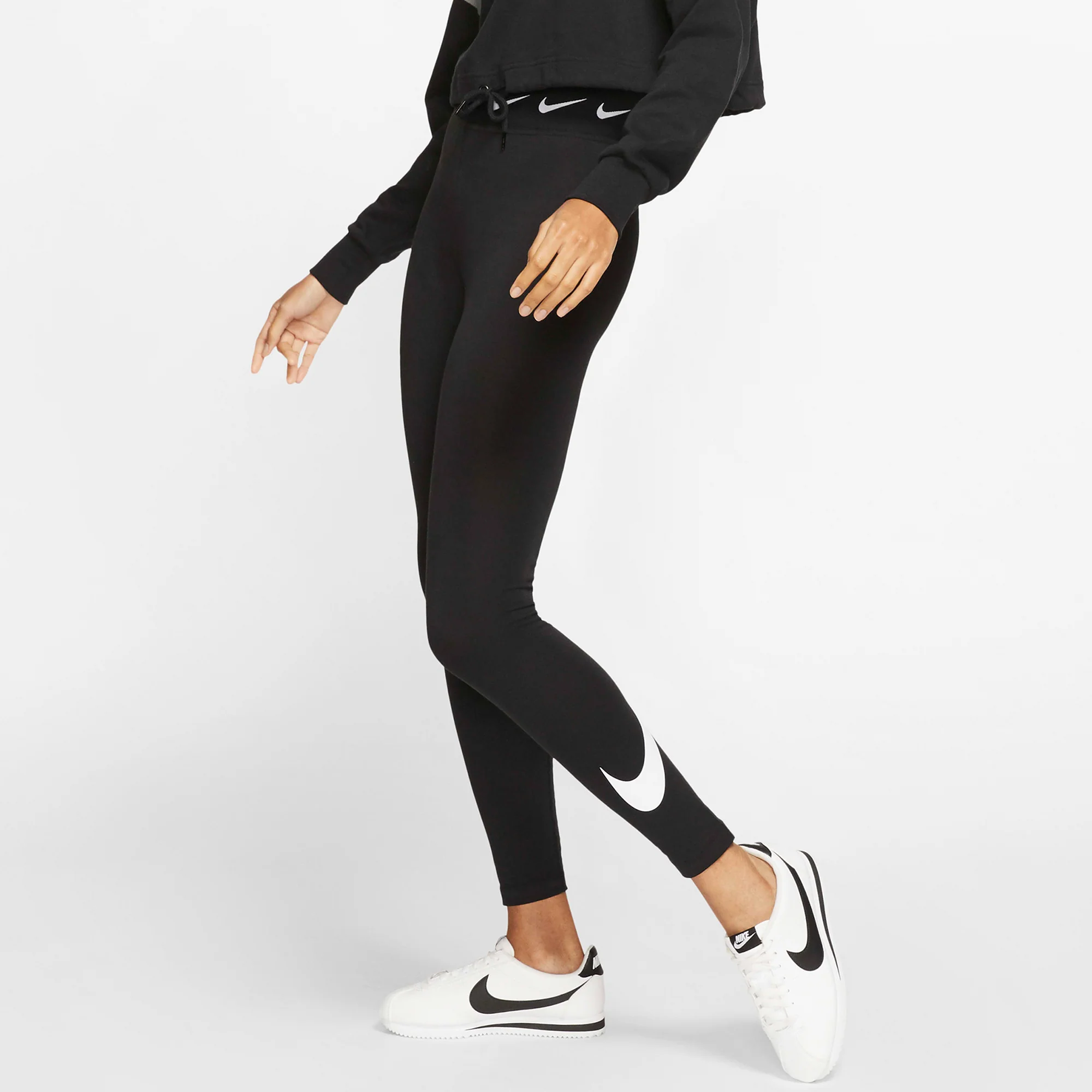 Nike Women Sportswear Club Tights - Image 2