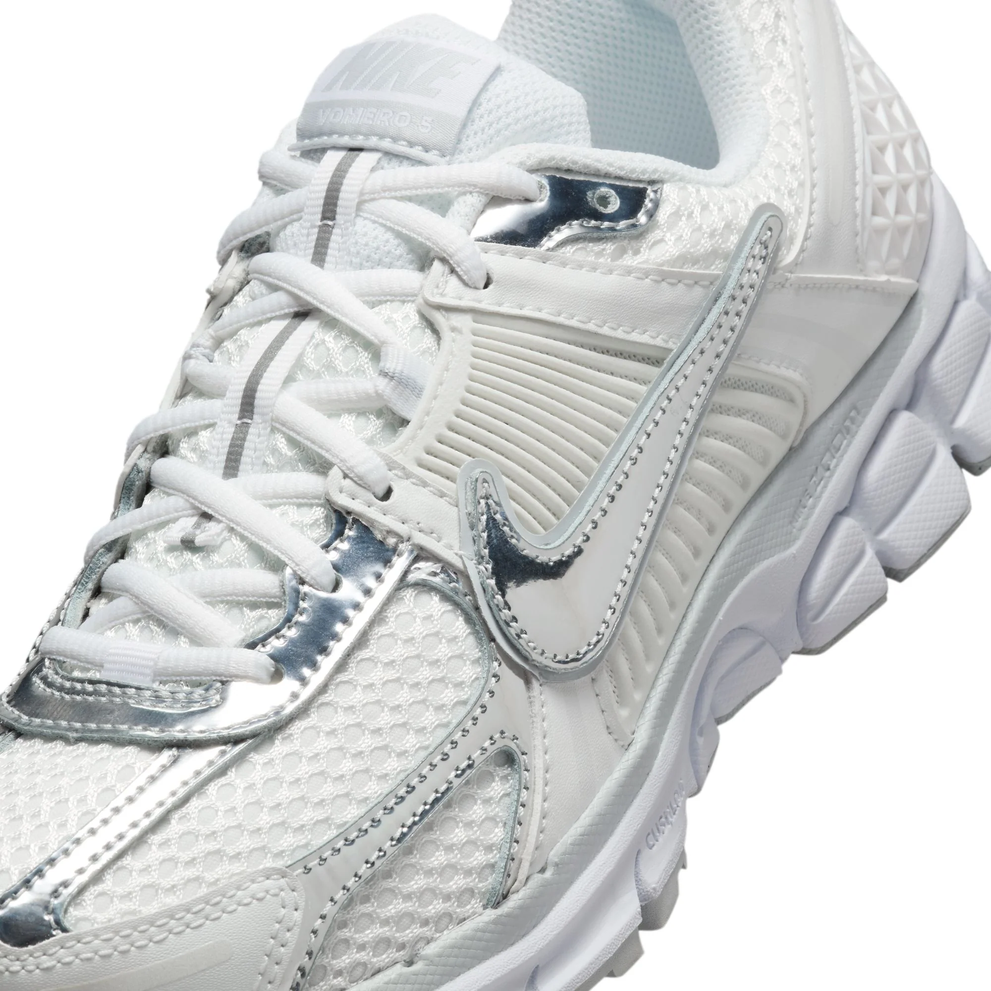 Nike Womens Zoom Vomero 5 Shoes - Image 4