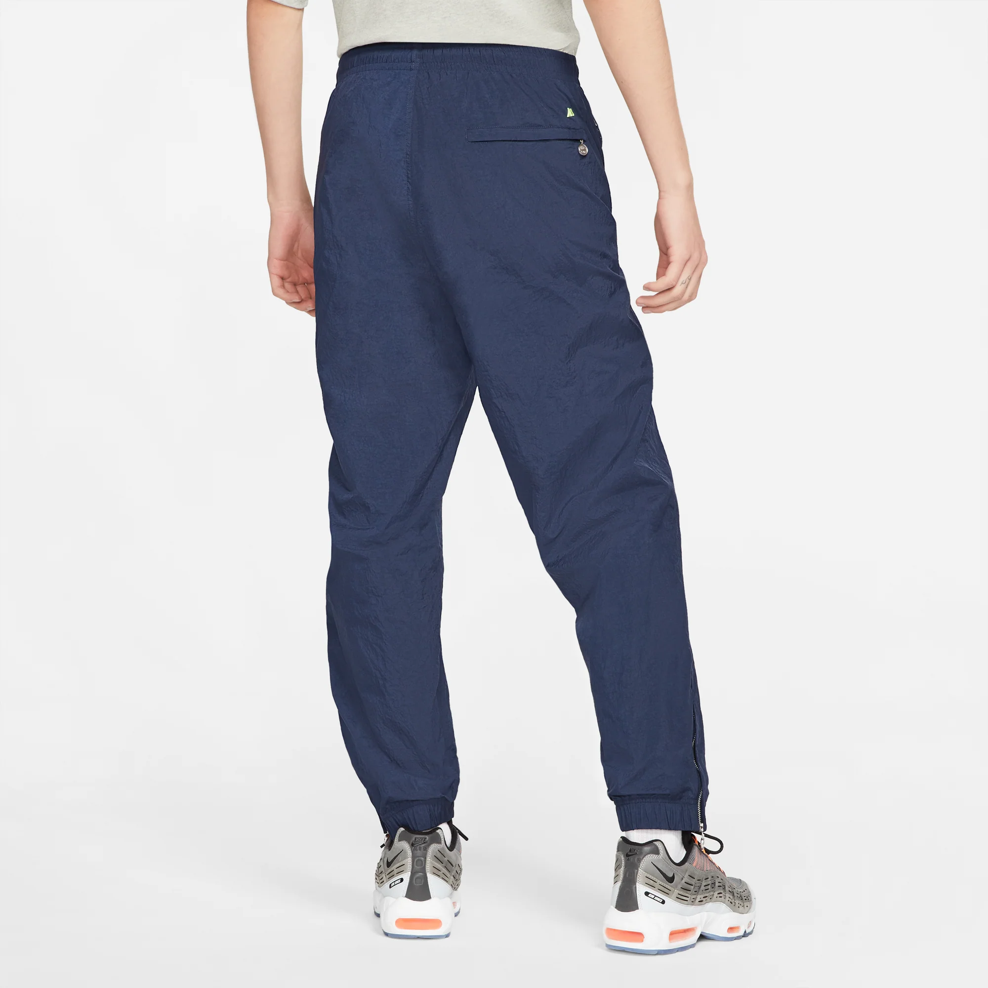 Nike Mens U NRG AM Track Pants - Image 2