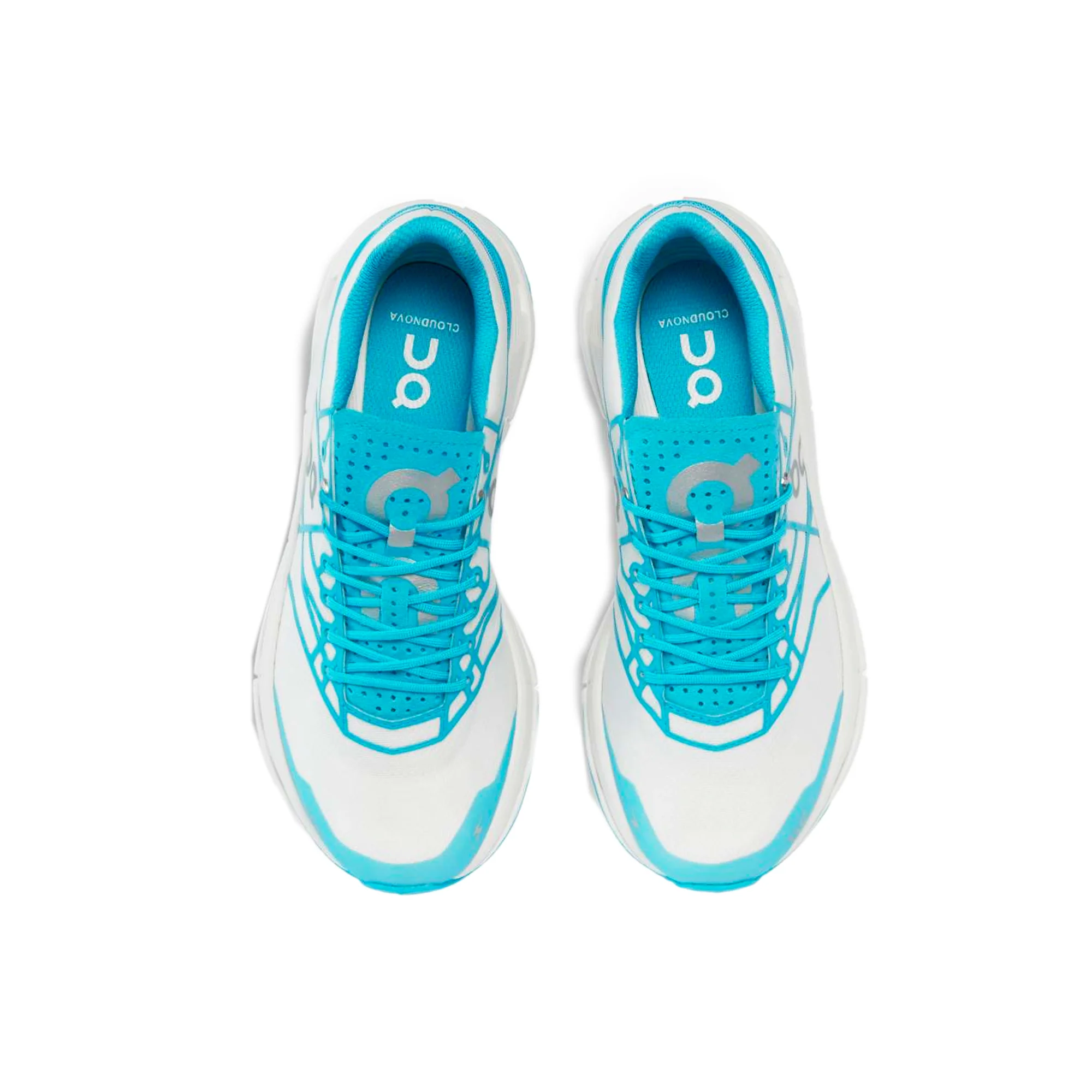 On Mens Cloudnova Z5 Shoes - Image 2