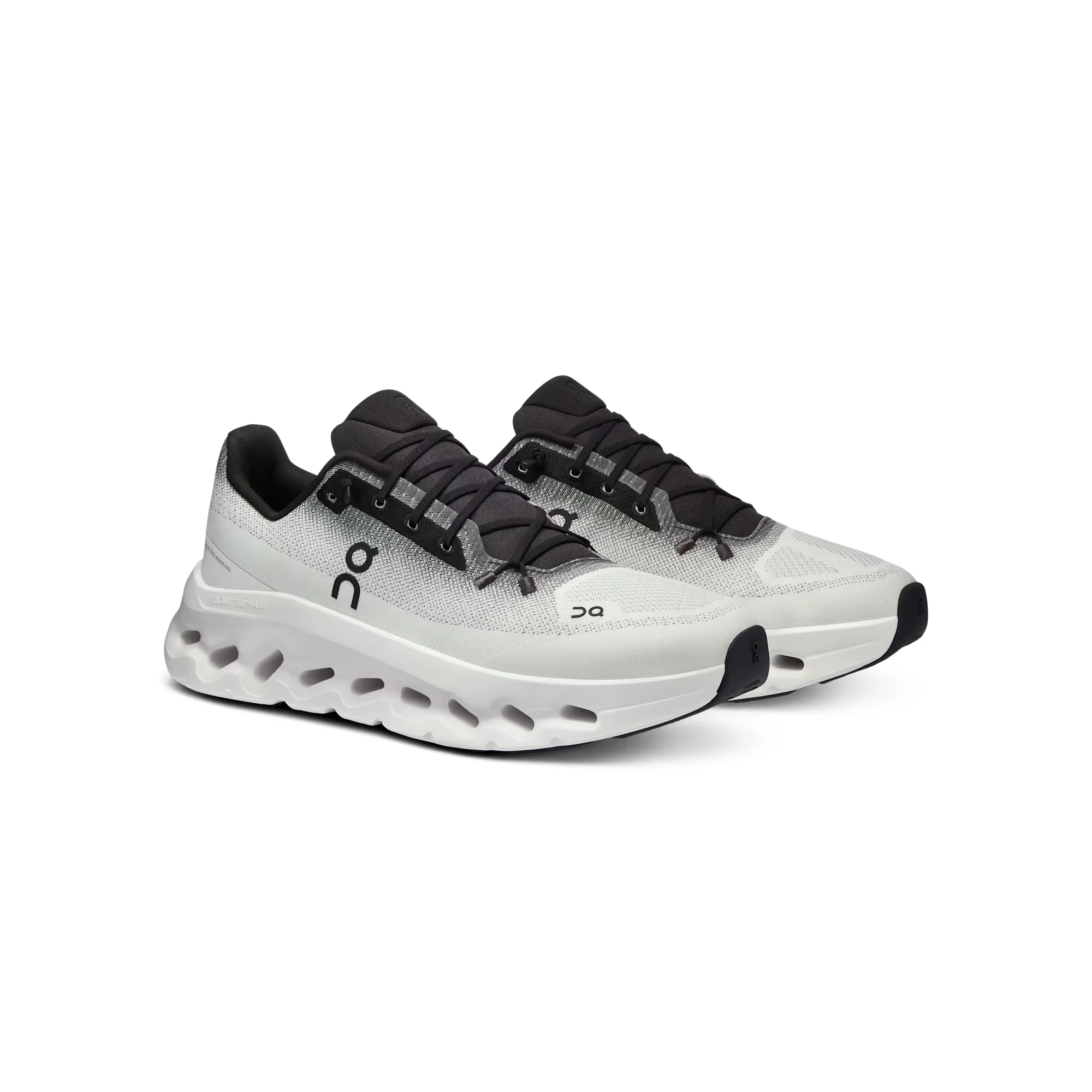 On Running Mens Cloudtilt Shoes - Image 2