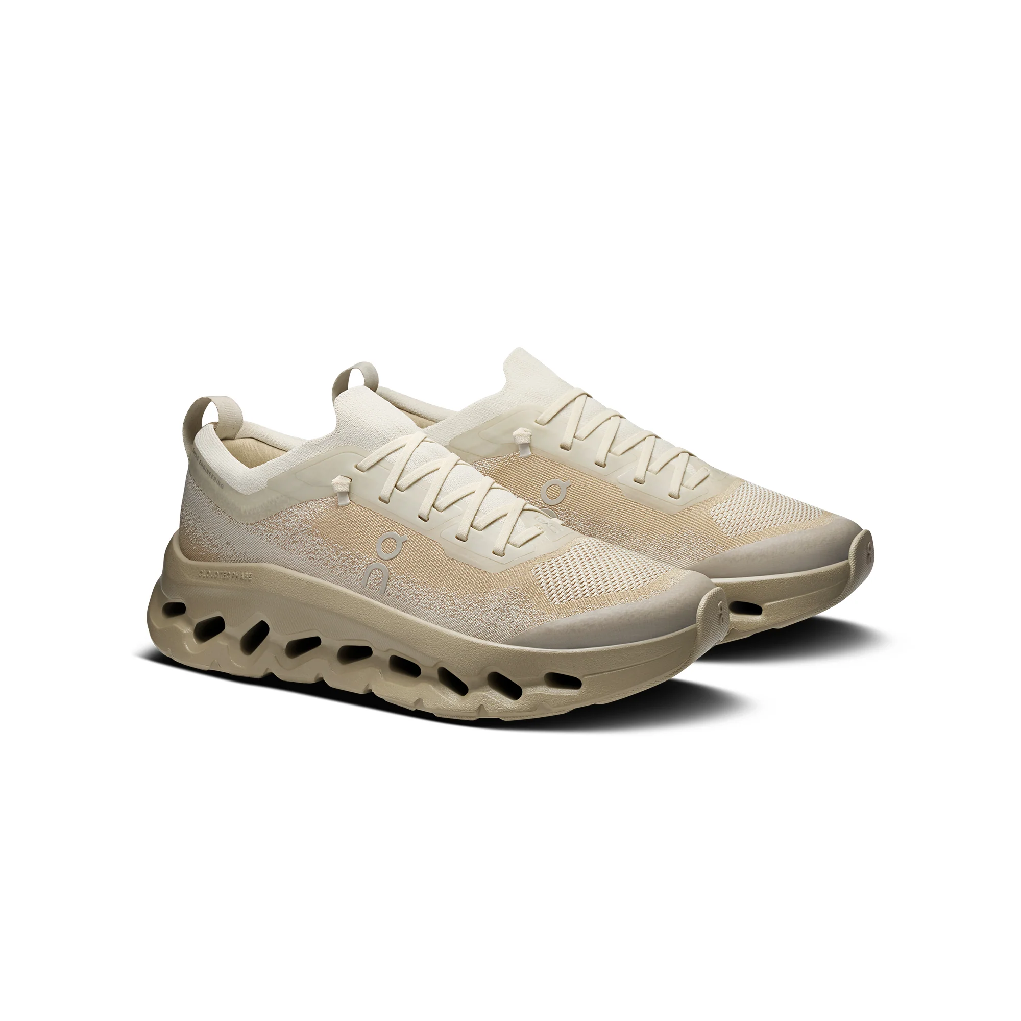 On Running x Zendaya Womens Cloudtilt Moon Shoes - Image 2