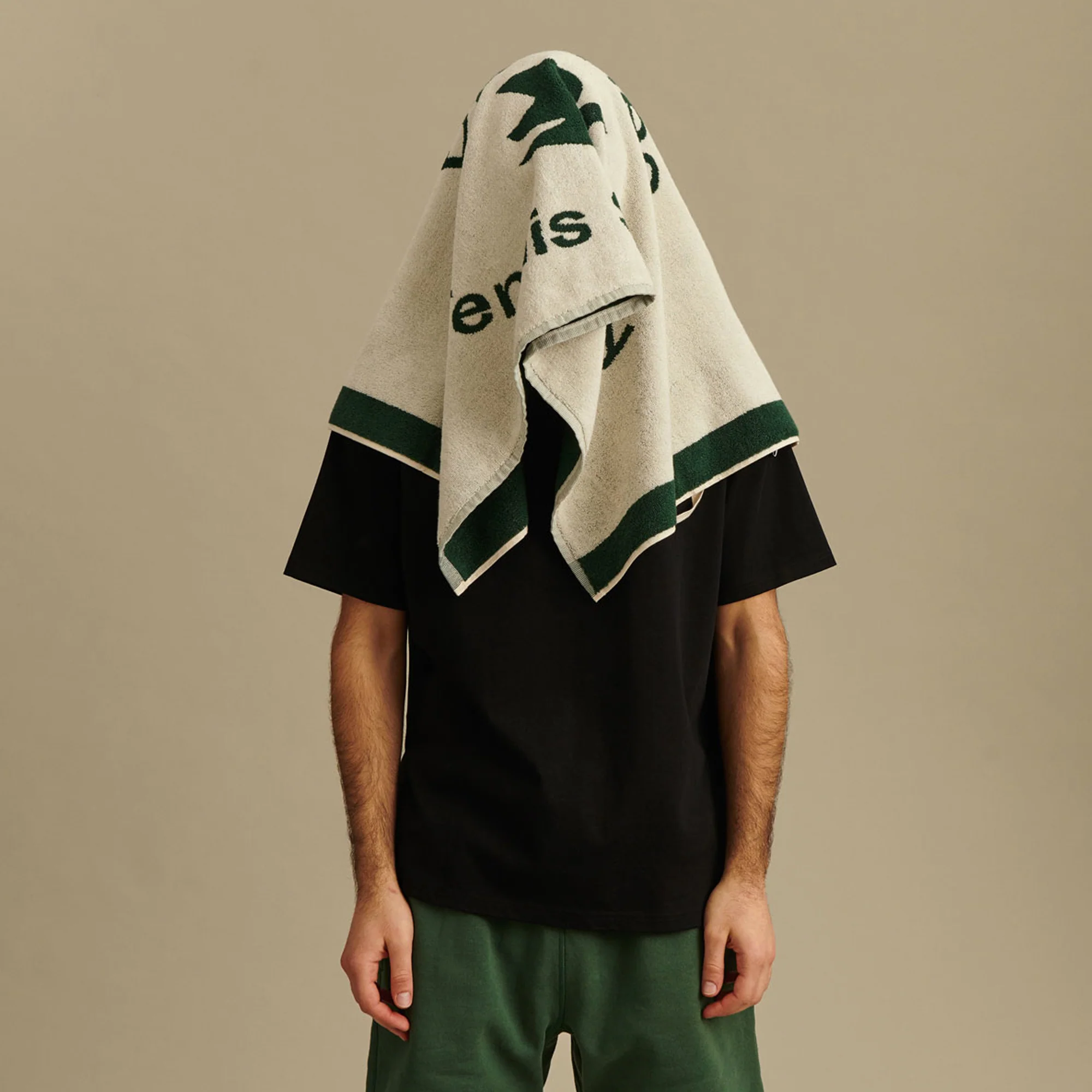 Palmes Mens Wet Tennis Towel - Image 2