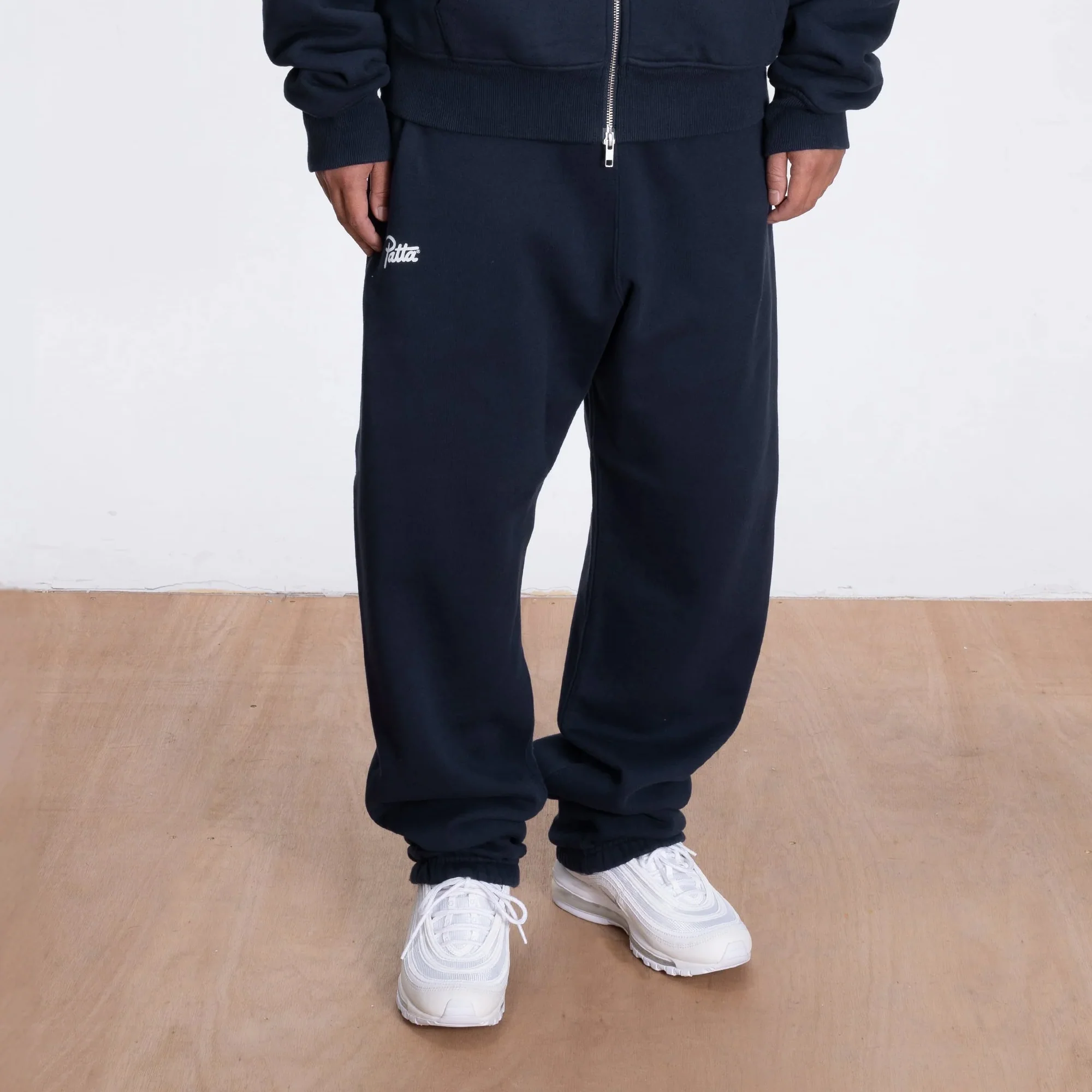 Patta Mens Classic Jogging Pants - Image 2
