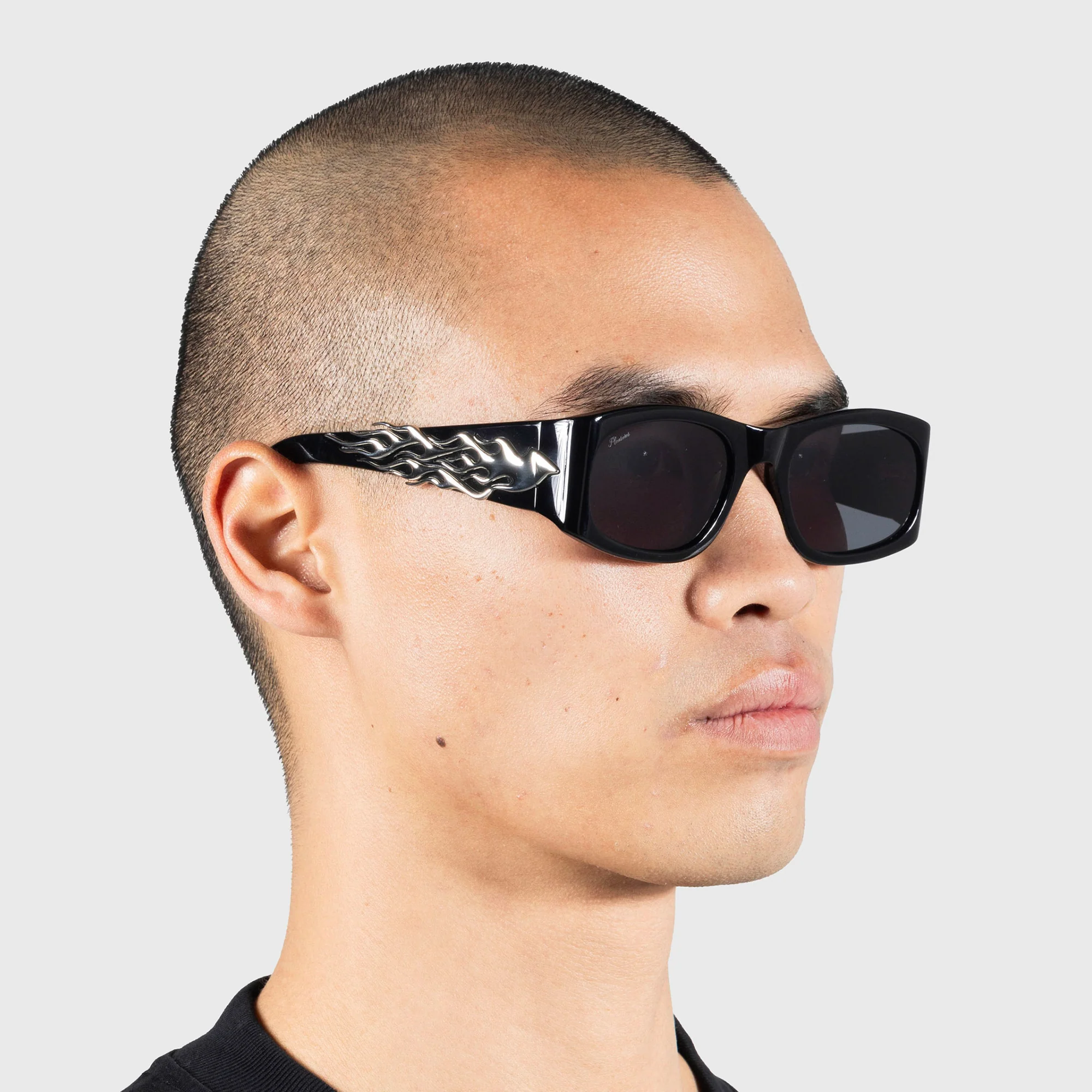 Pleasures Eazy Sunglasses - Image 2