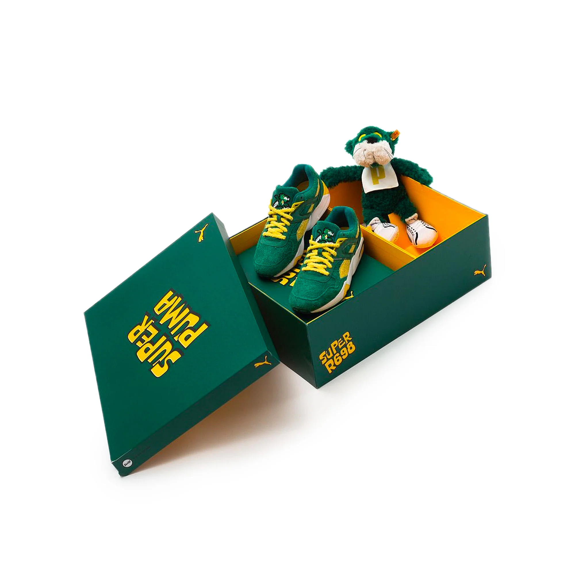 Puma Mens R698 Super Puma Set With Steiff Plushie - Image 4