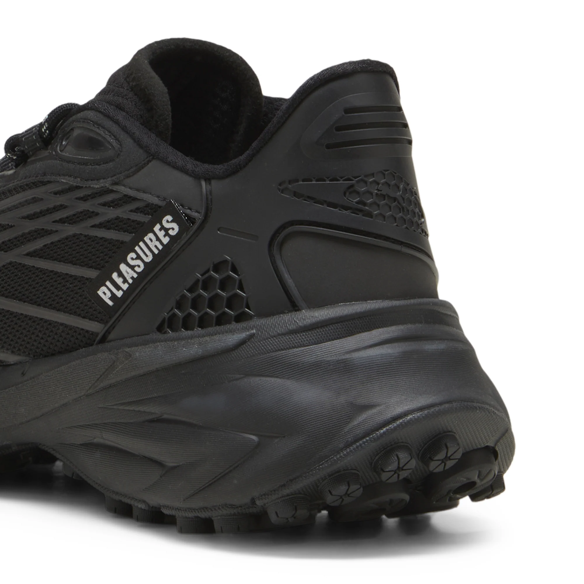 Puma Mens Spirex Pleasures Shoes - Image 3