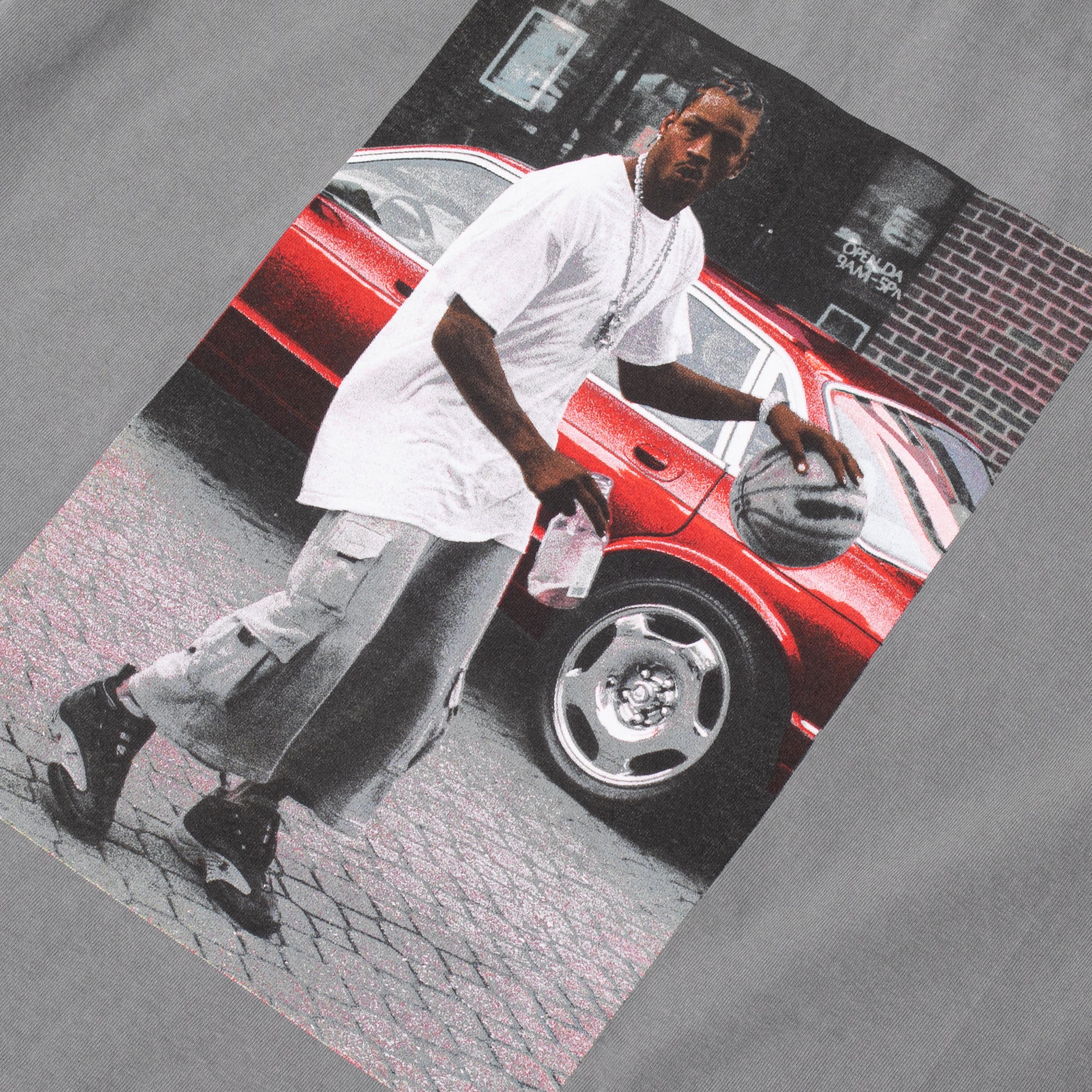 Reebok Men's Allen Iverson Ball In Hand T-Shirt - Image 2