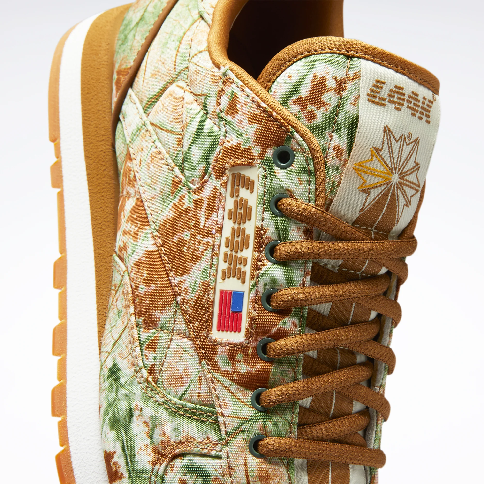 Reebok Mens Classic Leather Shoes - Image 4