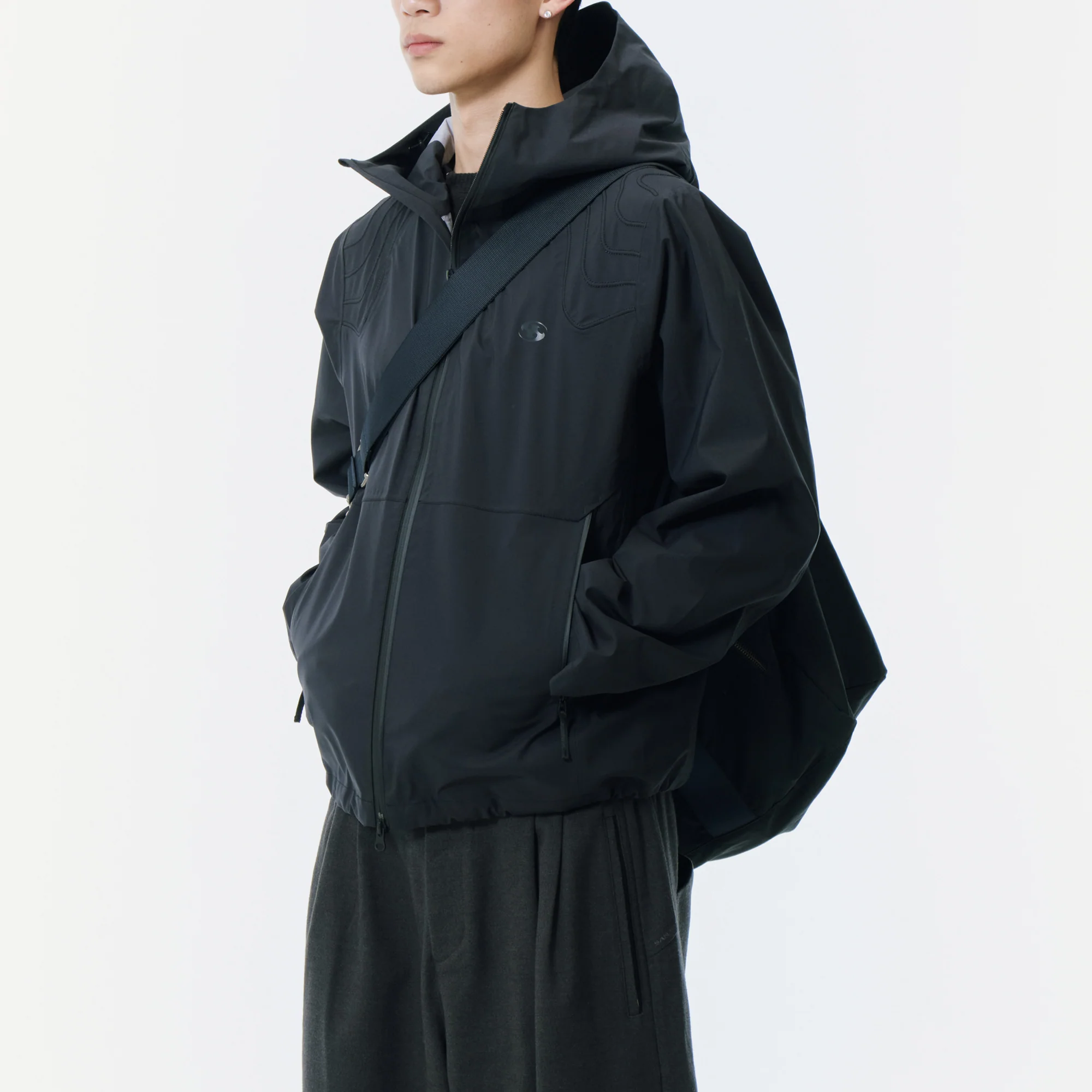 San San Gear Duffle Bag - Image 4