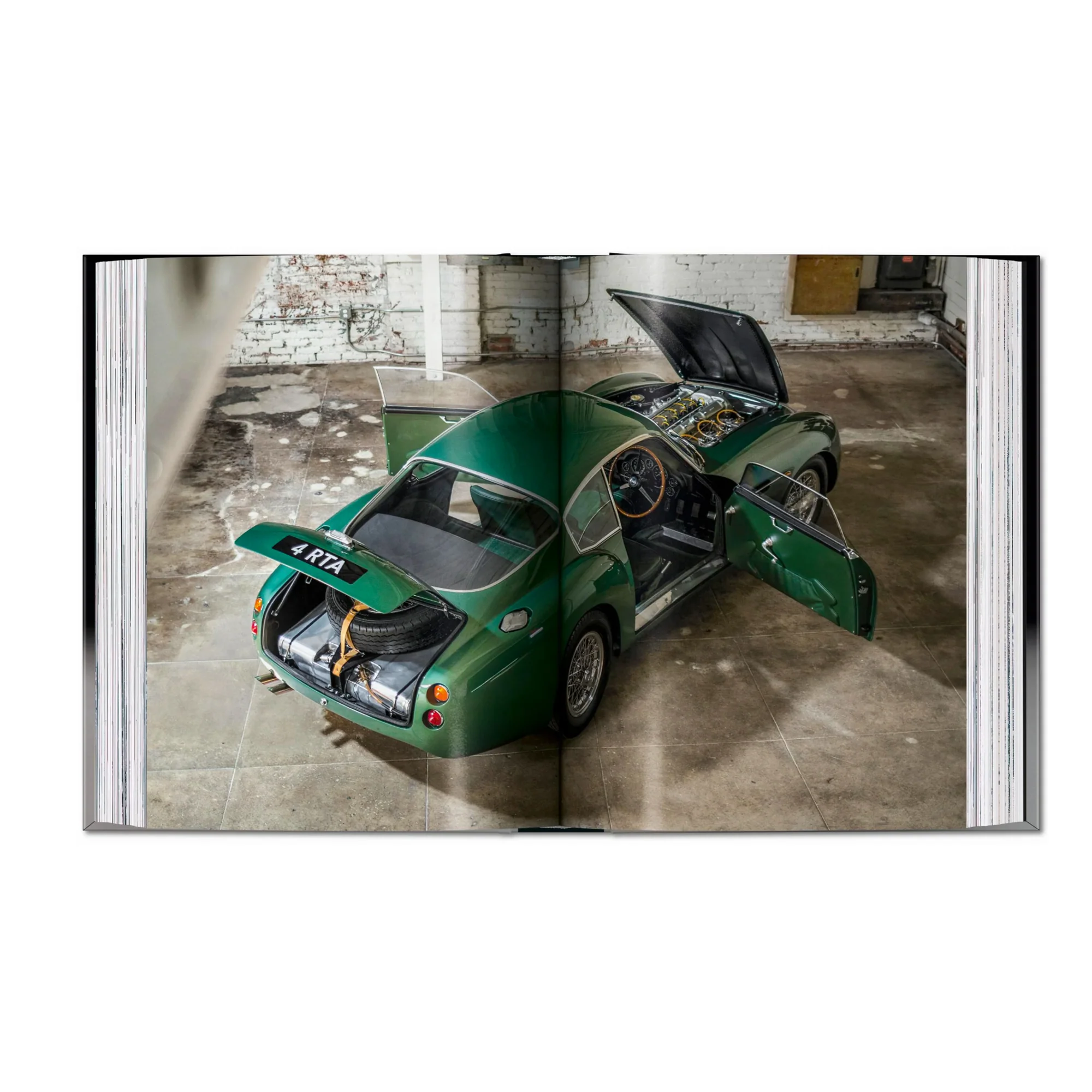 Taschen 50 Ultimate Sports Cars 40th Edition - Image 3