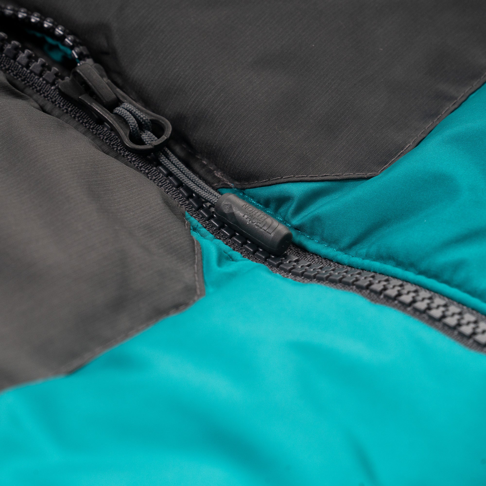 The North Face Mens 1992 Nuptse Jacket [NF0A2ZWE] - Image 3
